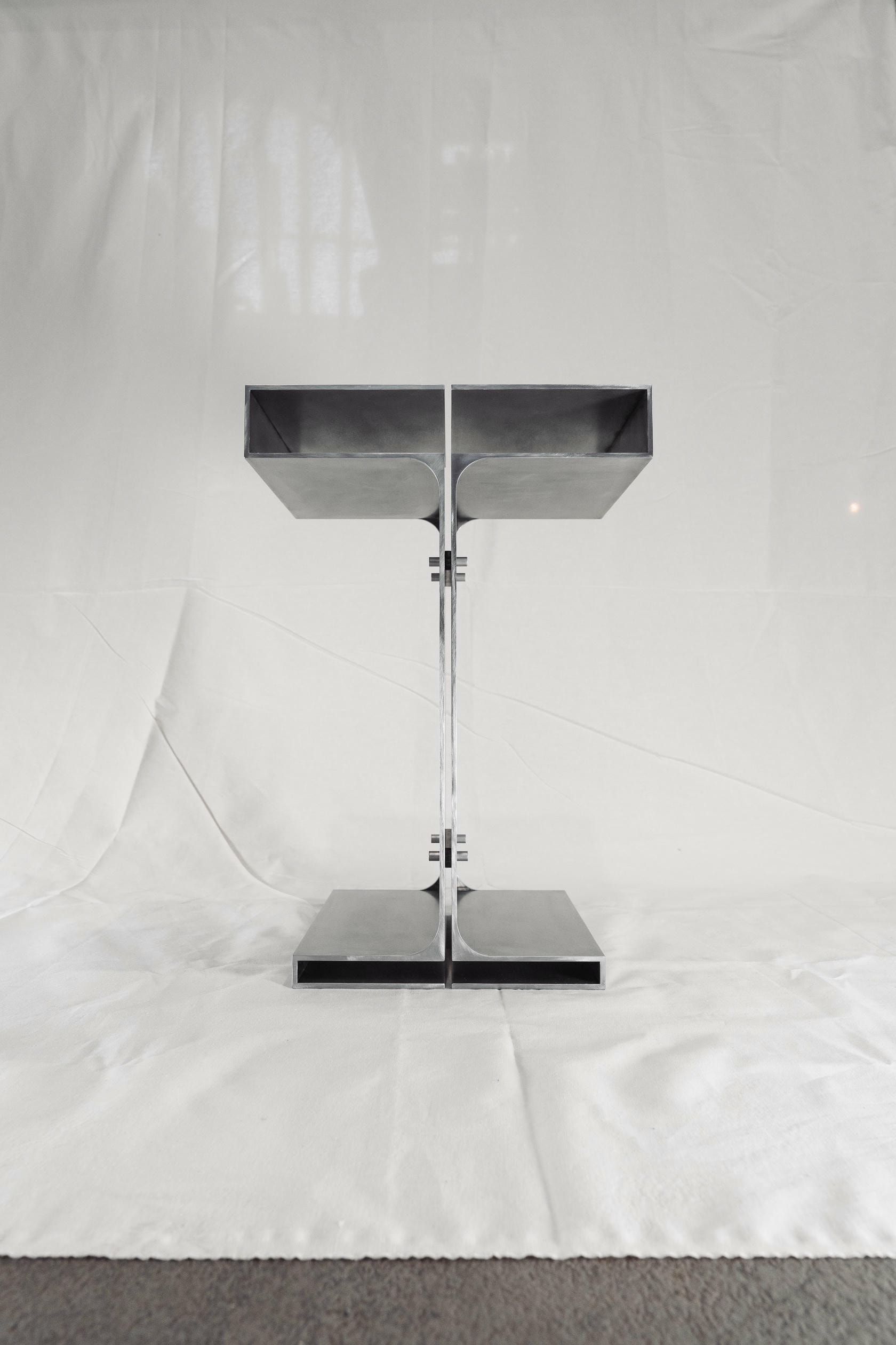 Duo Simplicia Side Table by Justus Knut Schomann 3