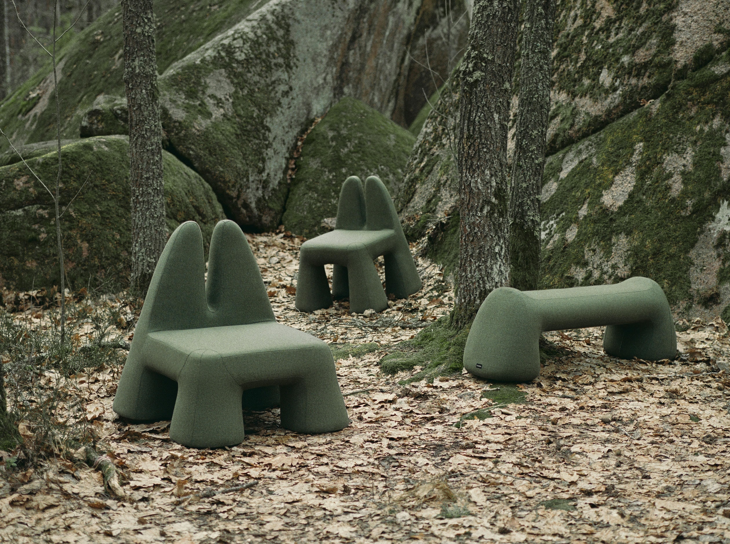Grun’ Bench by Faina 10