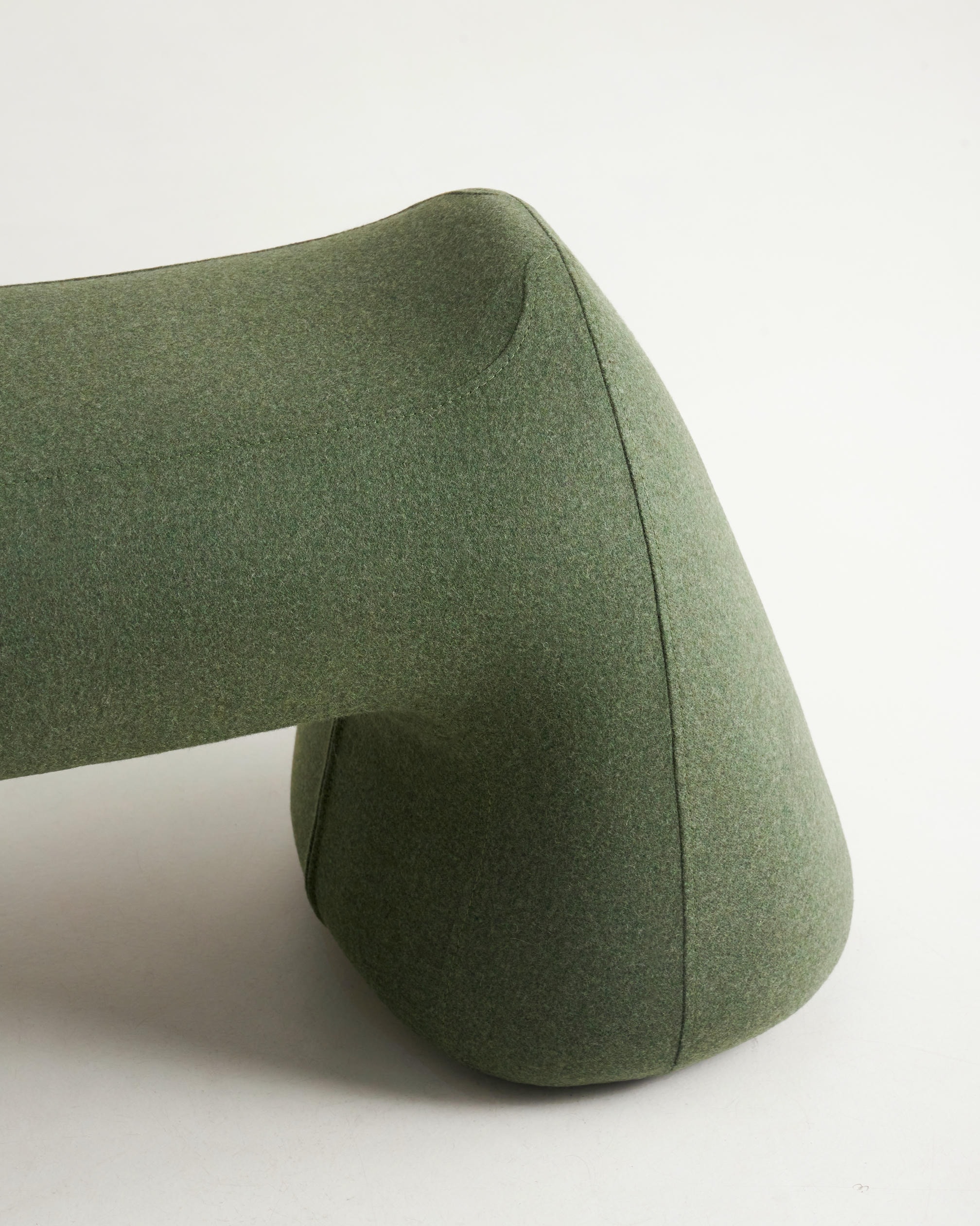 Grun’ Bench by Faina 5