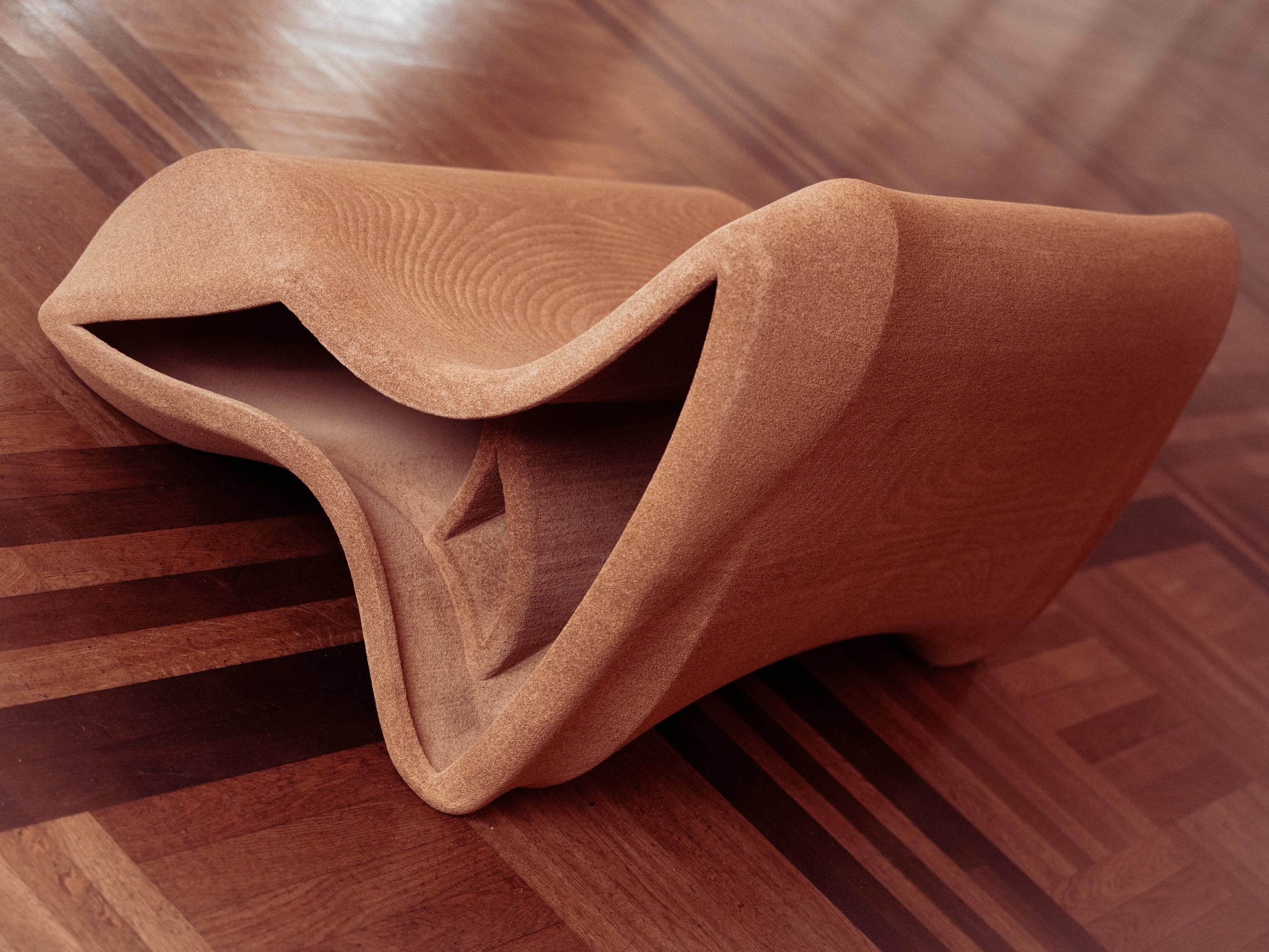Lignum Novum Sofa by Justus Knut Schomann 12