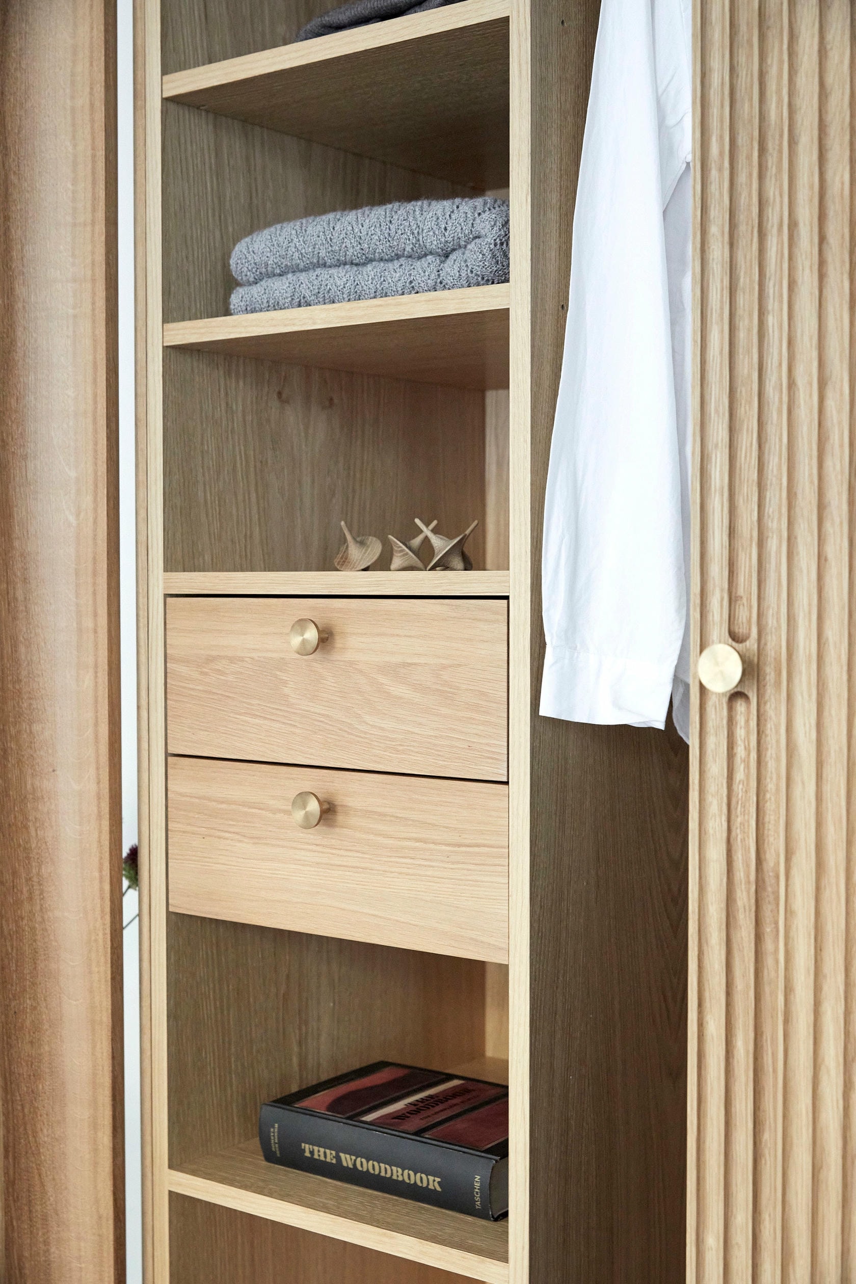 MG304 Wardrobe by Malte Gormsen 3