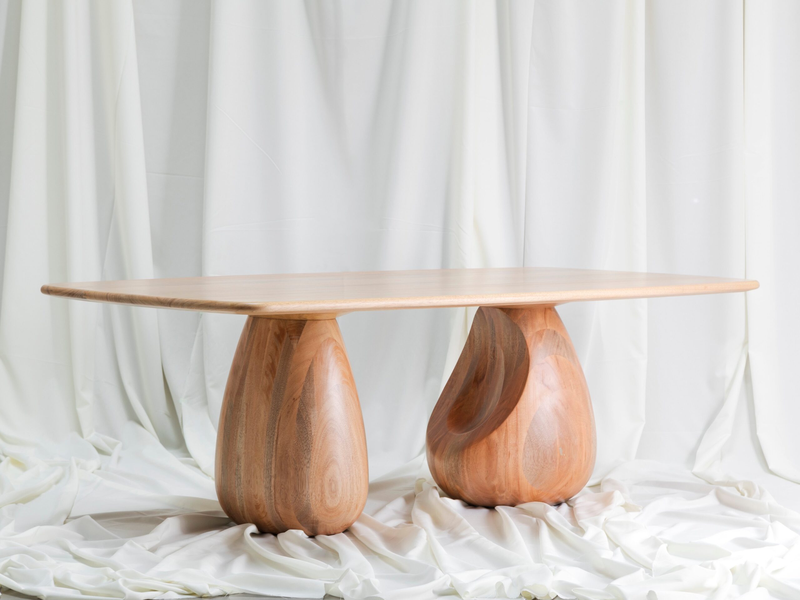 Mar Dining Table by Laluz 4