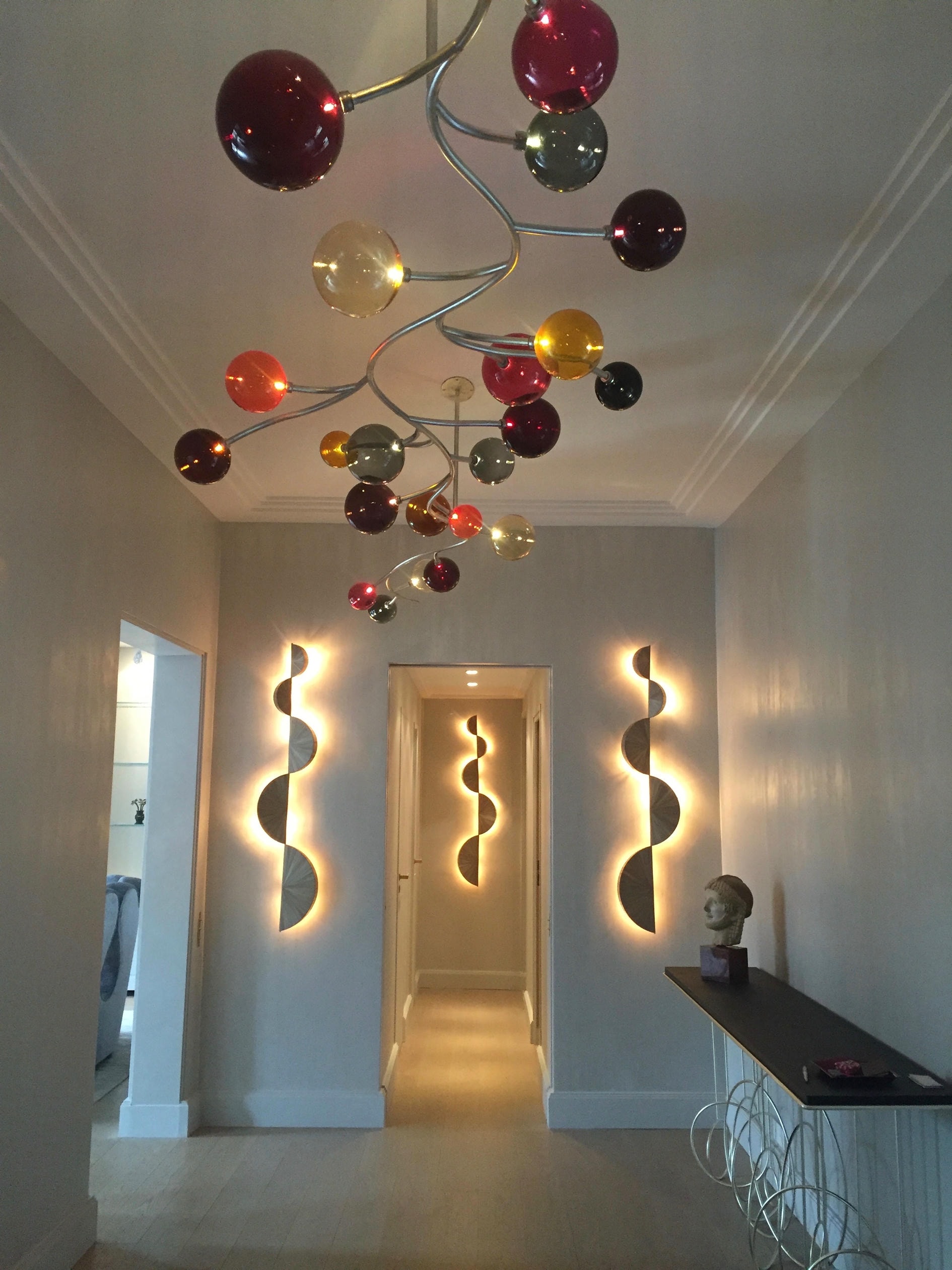 Multicolor blown glass and brass contemporary chandelier light Emilie Lemardeley 4