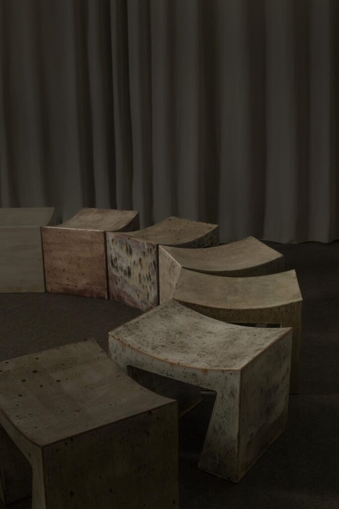 elsa foulon archi ceramic stool galerie philia 01