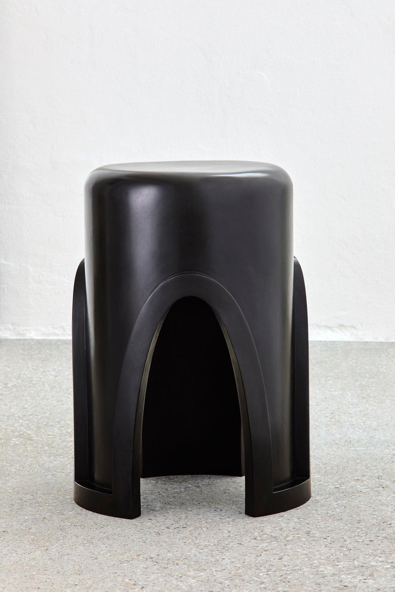 Lingh Side Table by Megarisiotis 3