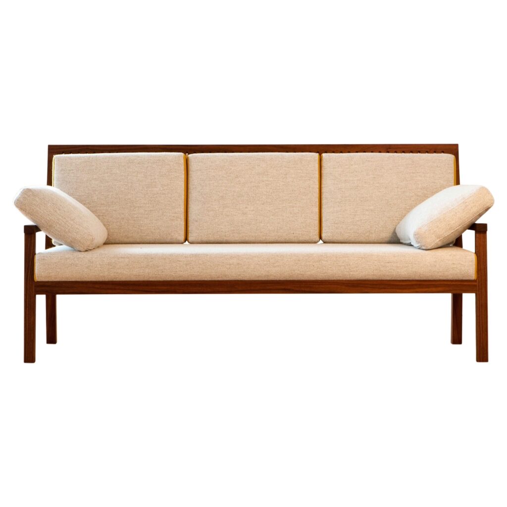 Natú Sofa by Frau Caze 1