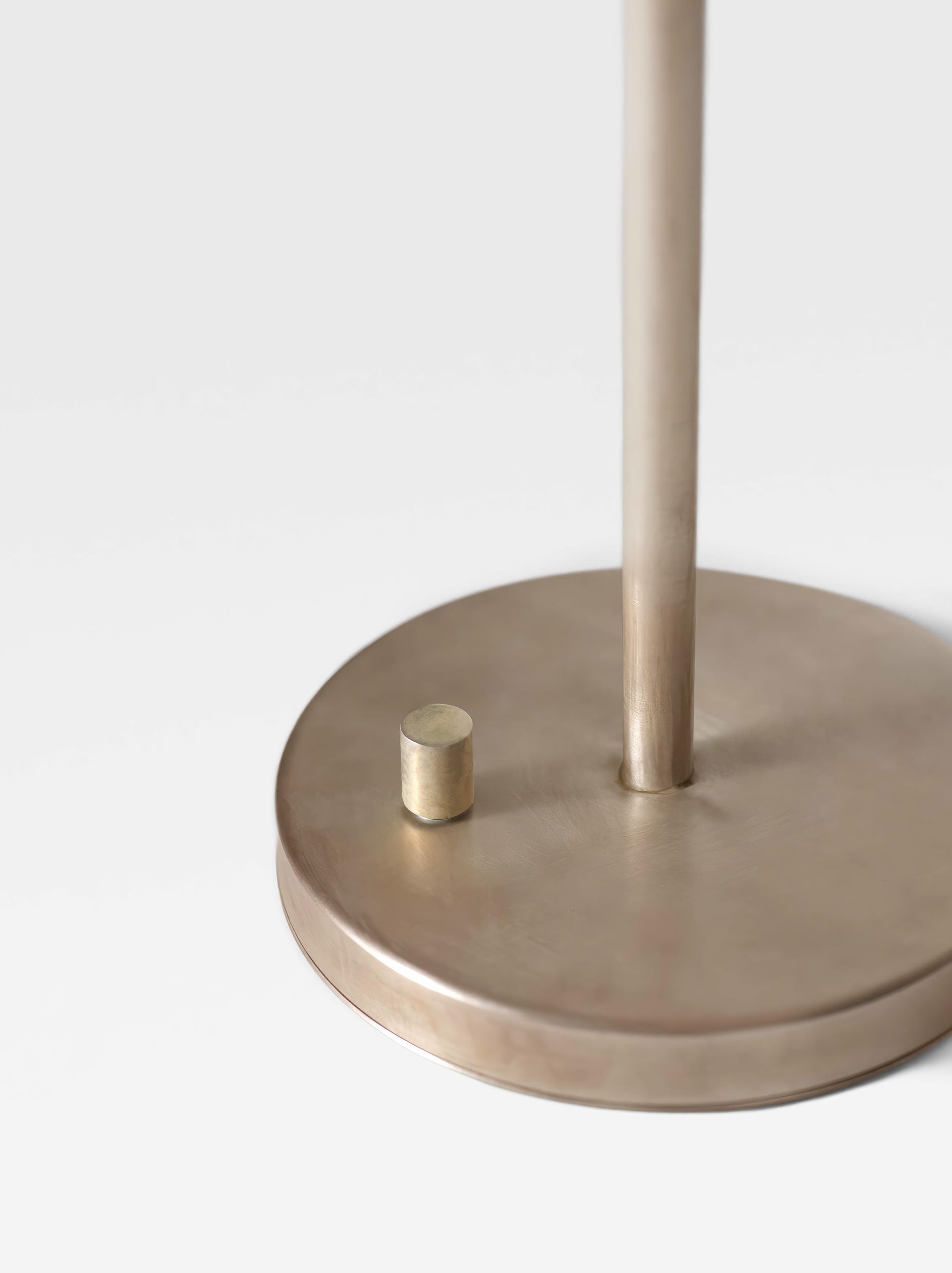 Silver Antica VII Desk Lamp by OHLA STUDIO 4