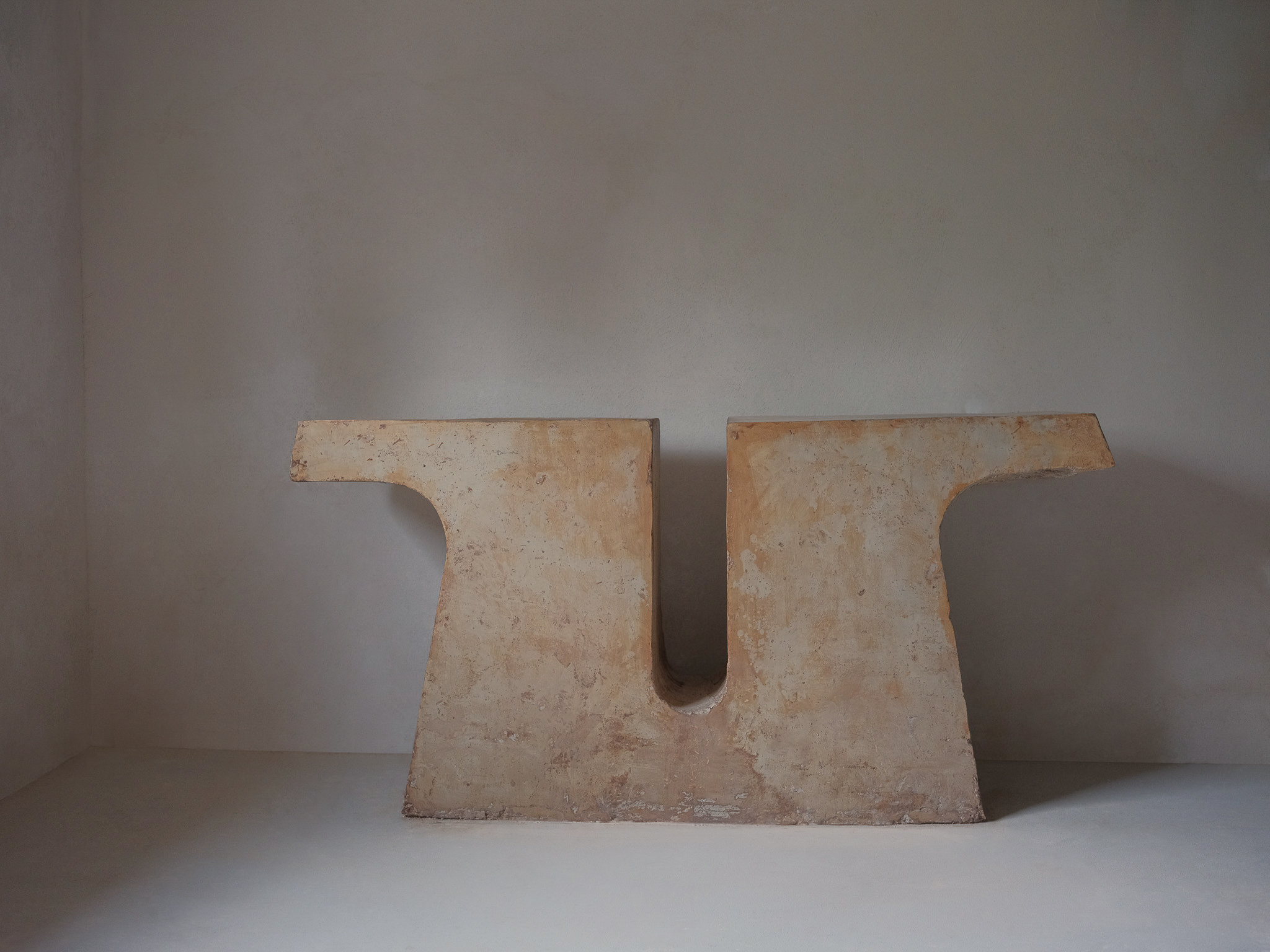 Munk, Unique Console in Hemp Crete by Lucas Tyra Morten 2