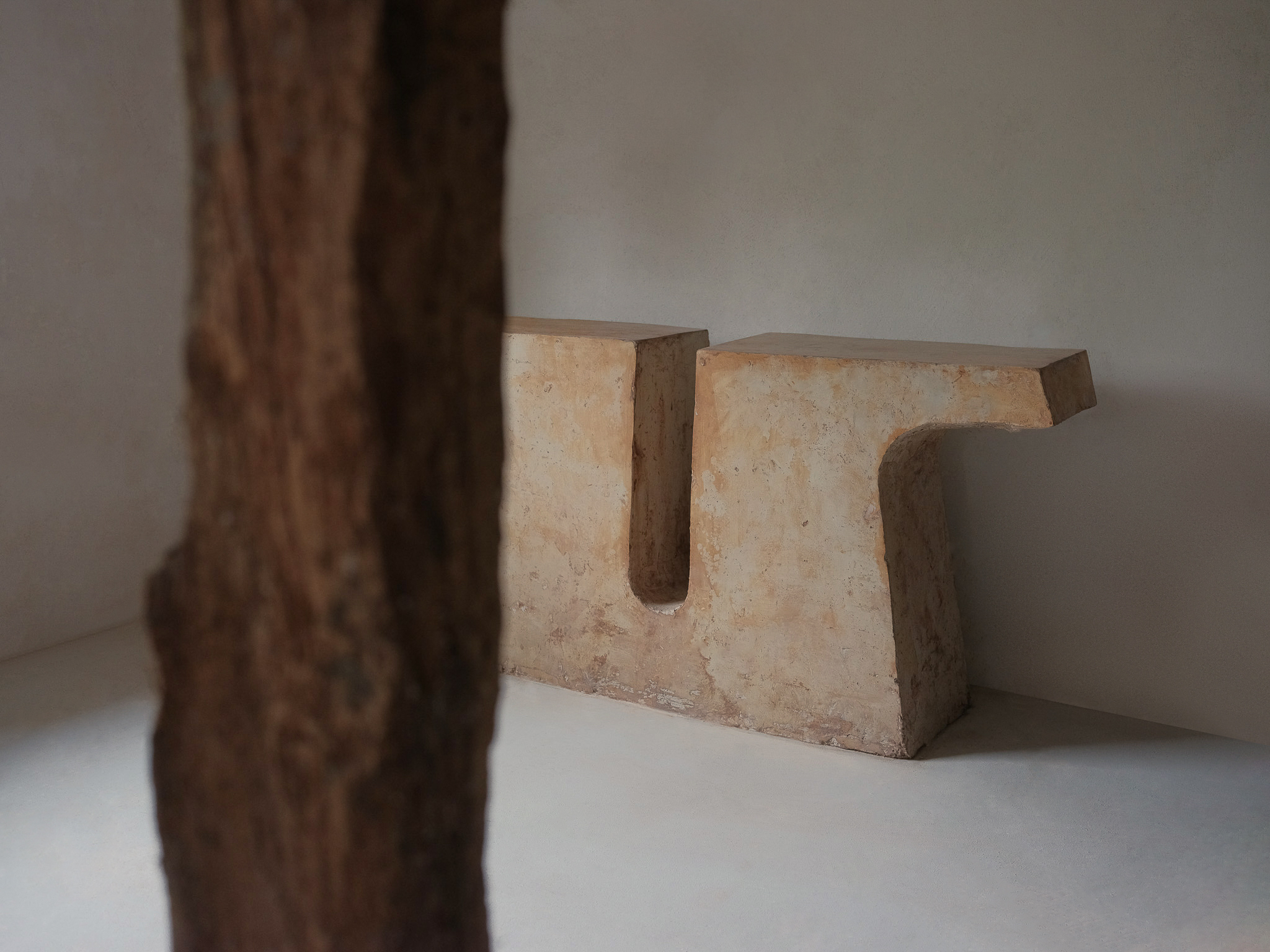 Munk, Unique Console in Hemp Crete by Lucas Tyra Morten 5