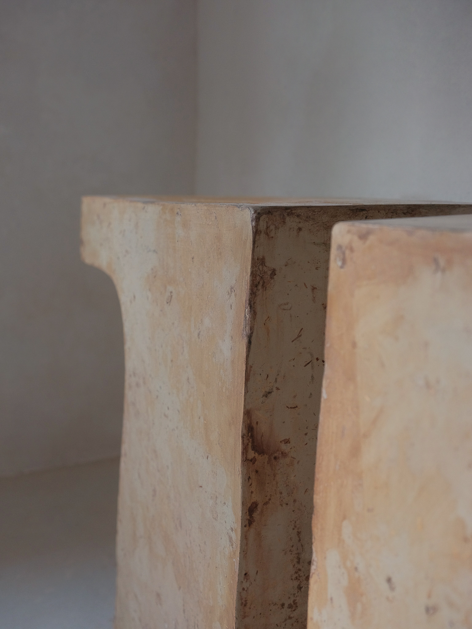 Munk, Unique Console in Hemp Crete by Lucas Tyra Morten 6
