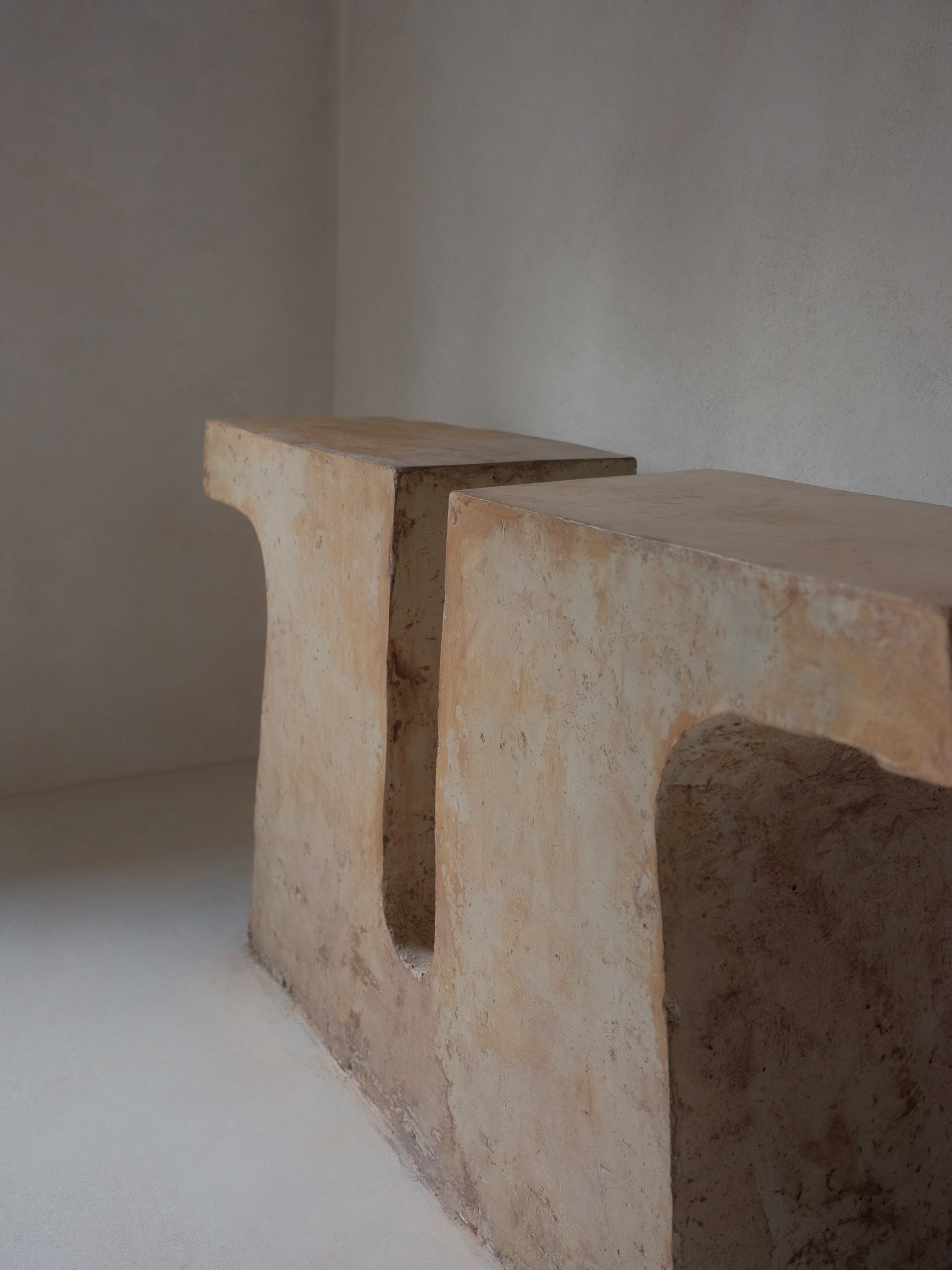 Munk, Unique Console in Hemp Crete by Lucas Tyra Morten 8