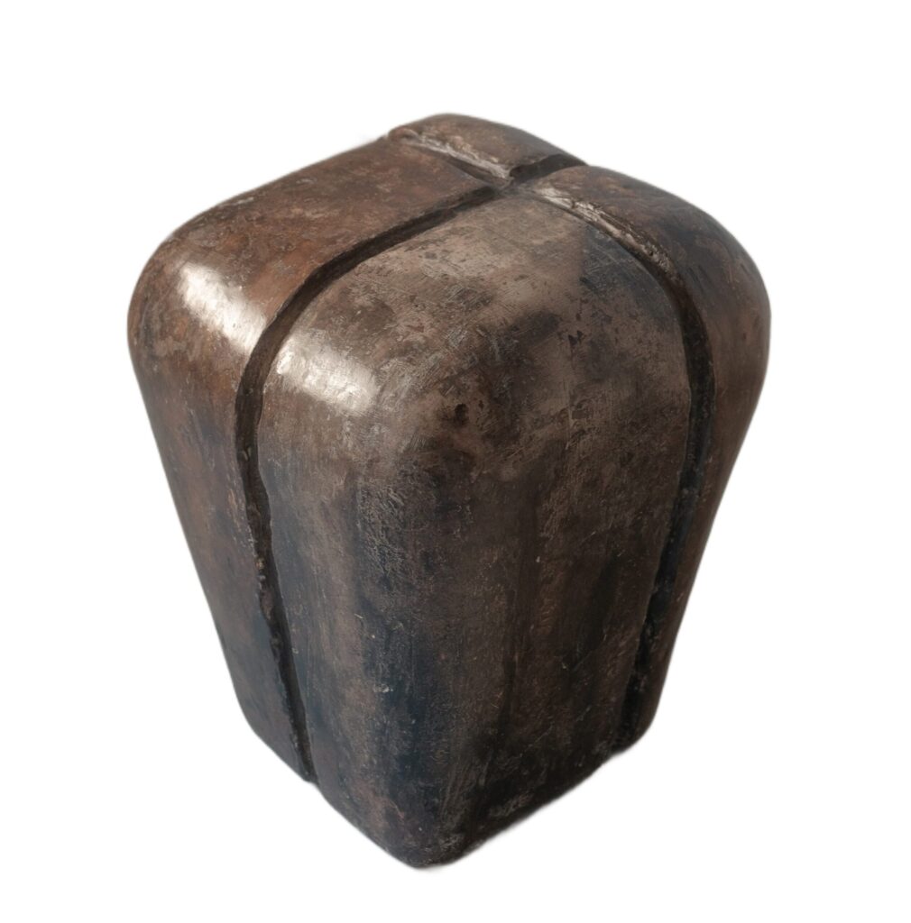 Ritual, Unique Side Table in Hemp Crete by Lucas Tyra Morten 1