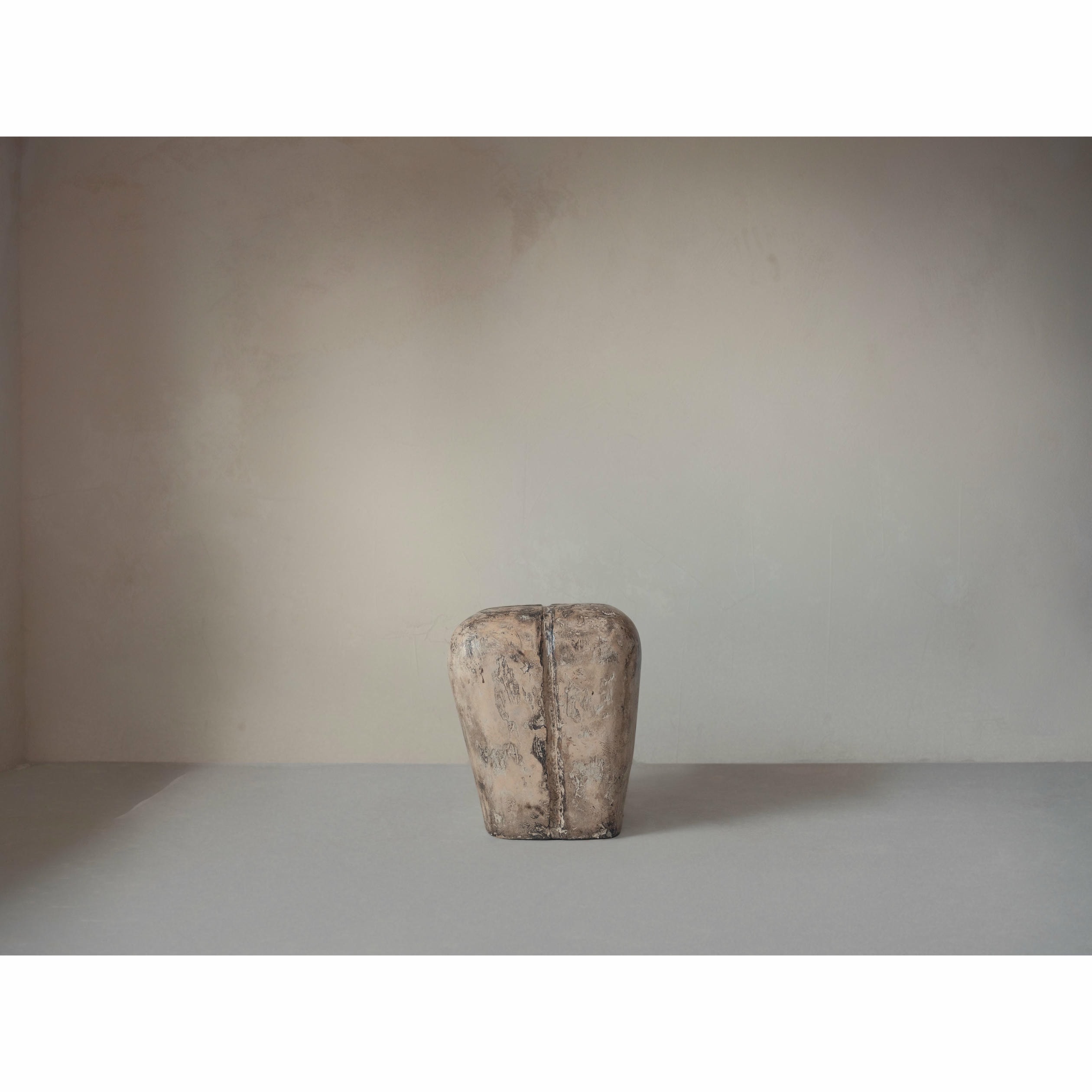 Ritual, Unique Side Table in Hemp Crete by Lucas Tyra Morten 8
