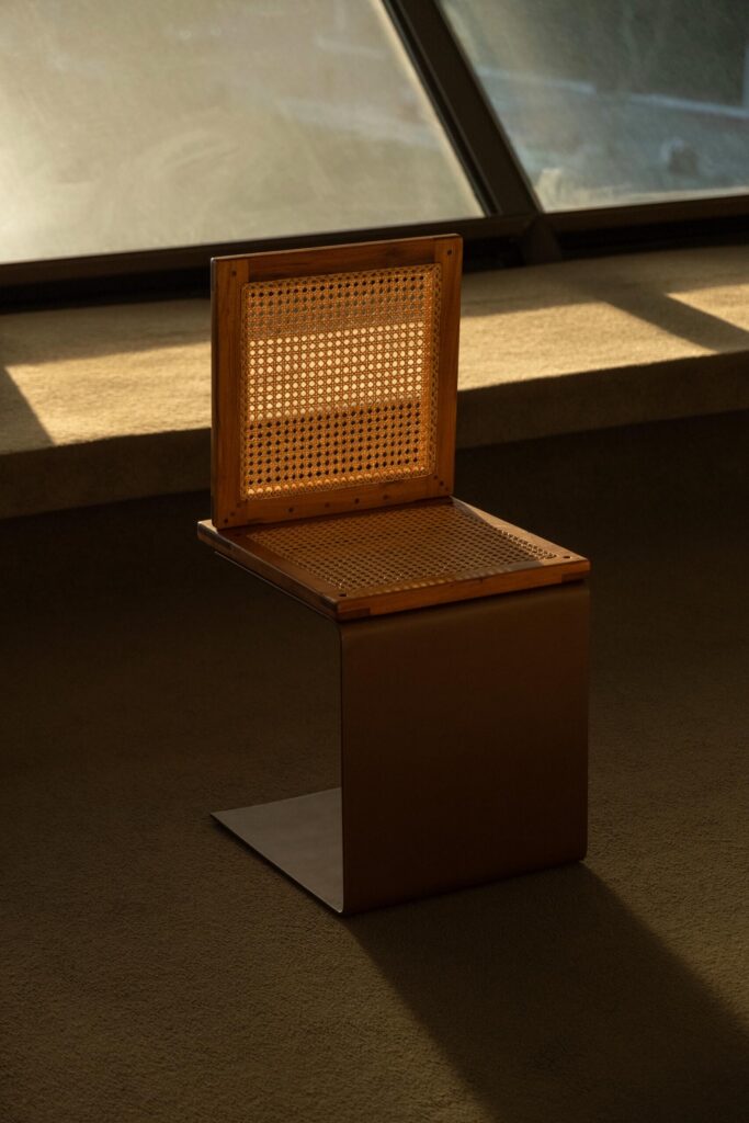 dimitrih correa pere chair galerie philia 01