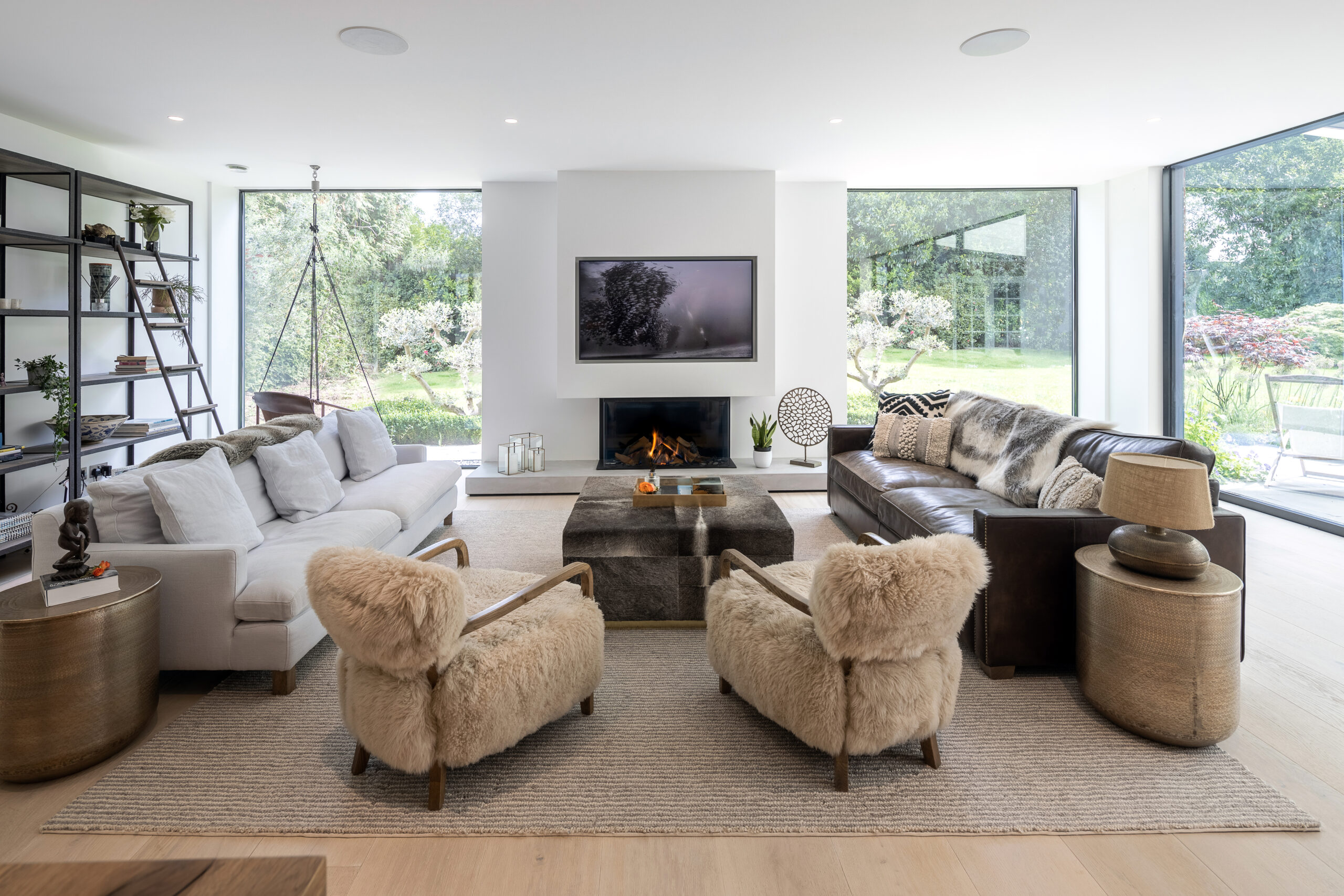 Fresh layered with texture garden view seating 1 scaled Fresh layered with texture garden view seating 1 scaled
