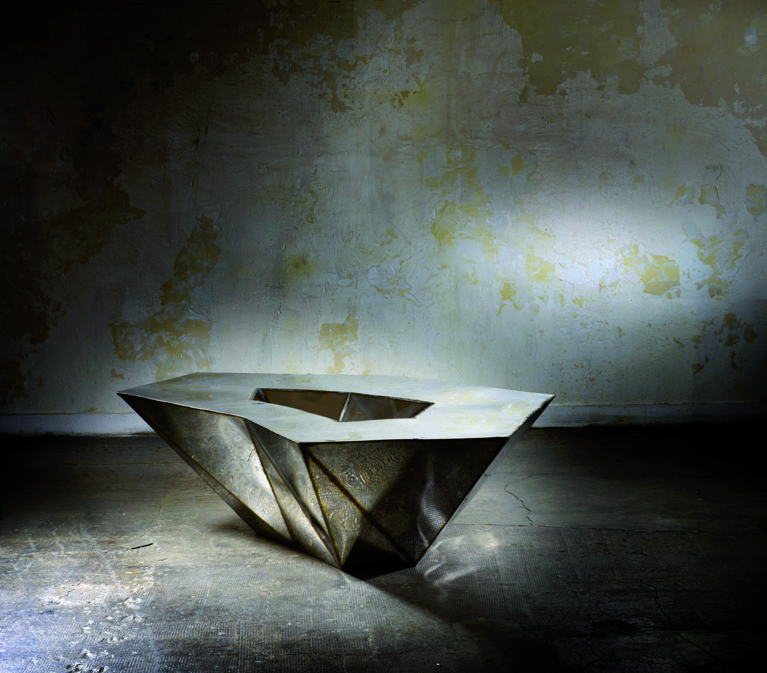 Lunar Table in Welded Mirror Polished Stainless Steel by Julian Mayor 21