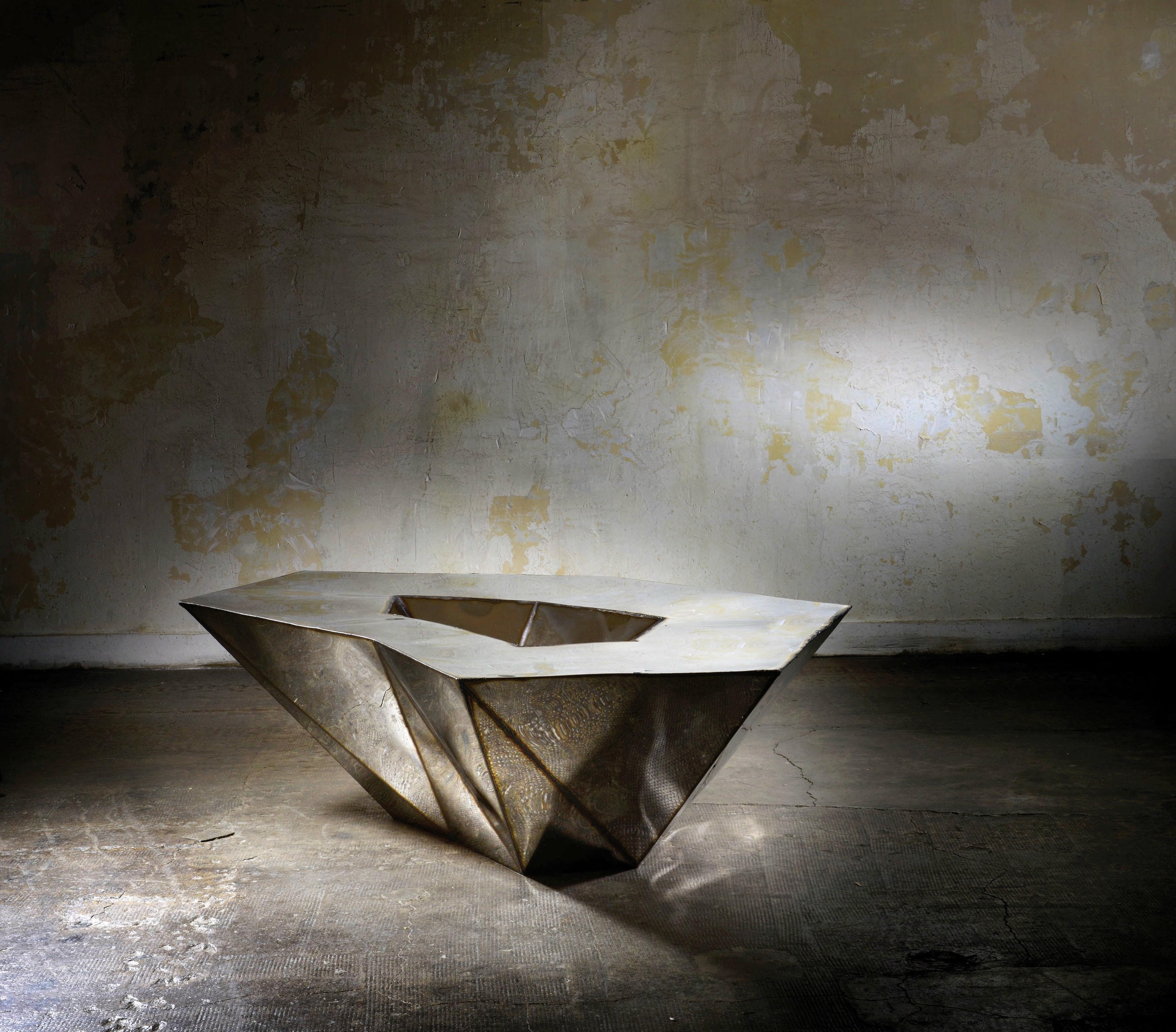Lunar Table in Welded Mirror Polished Stainless Steel by Julian Mayor 5