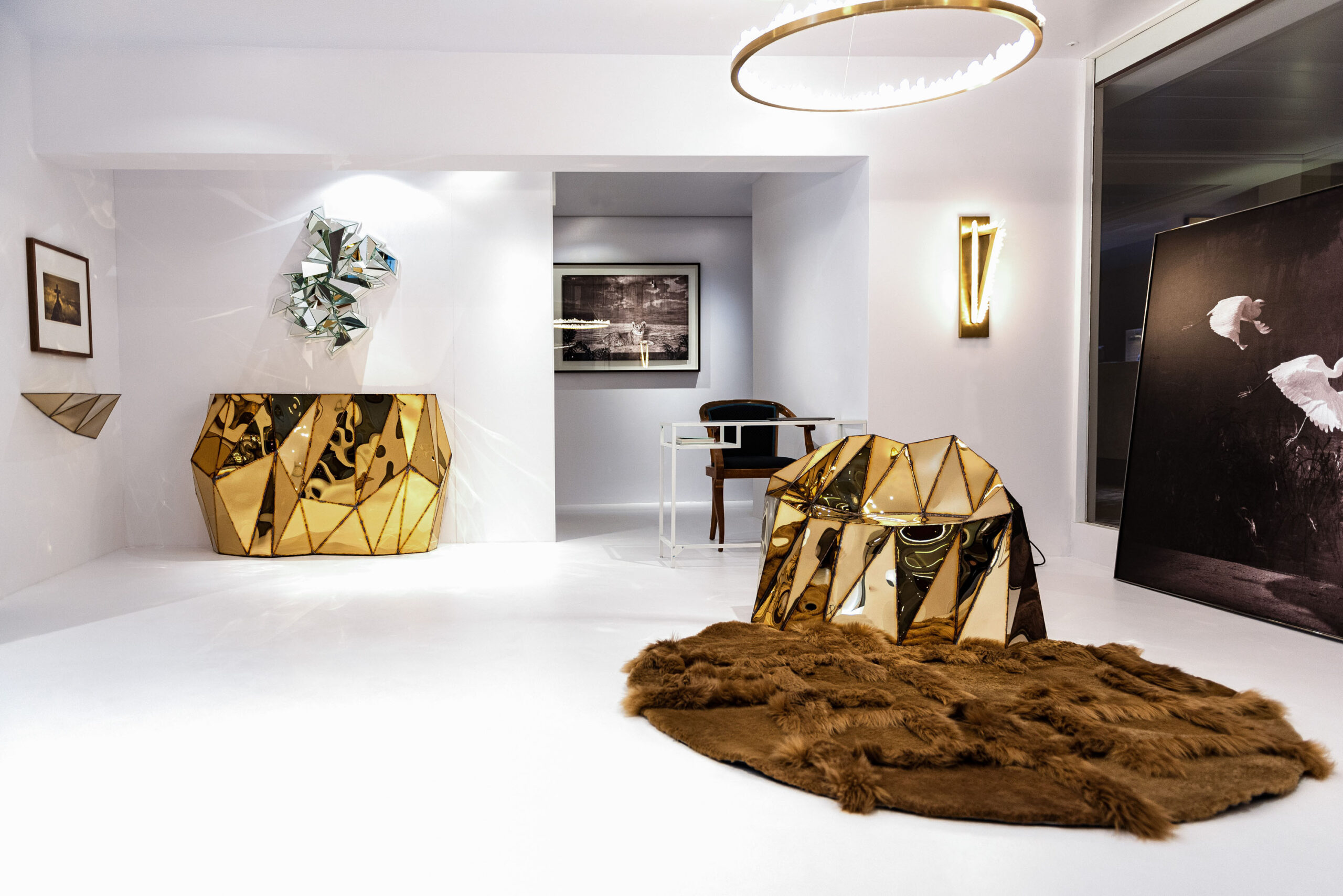 Rough Split Console in Welded Mirror Polished Stainless Steel by Julian Mayor 6