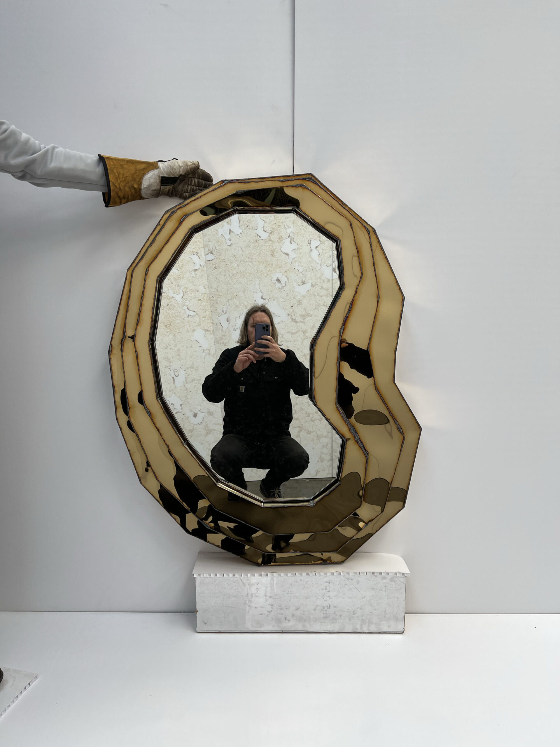 Steppe Mirror in Welded Mirror Polished Stainless Steel by Julian Mayor 4