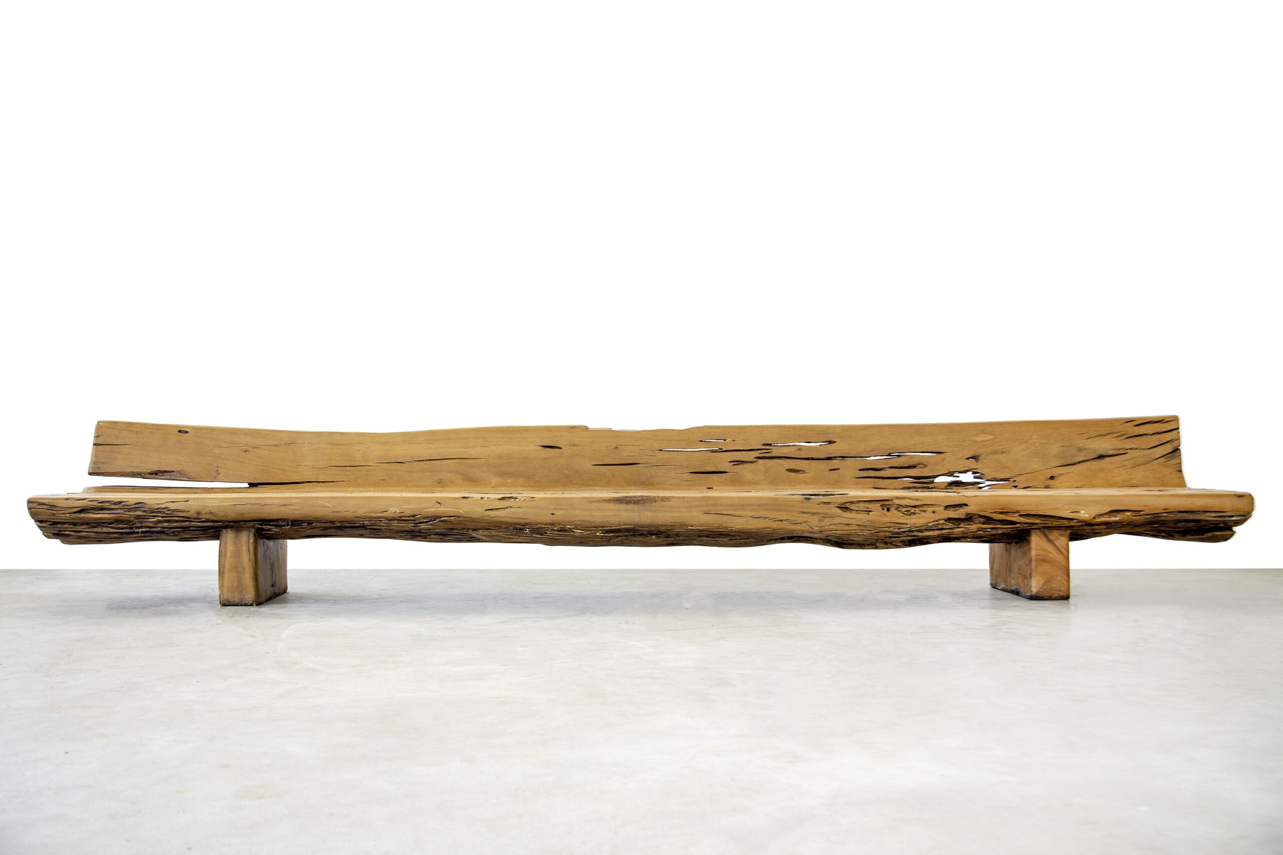 Tiquara Bench in Pequi Wood by Hugo França 2