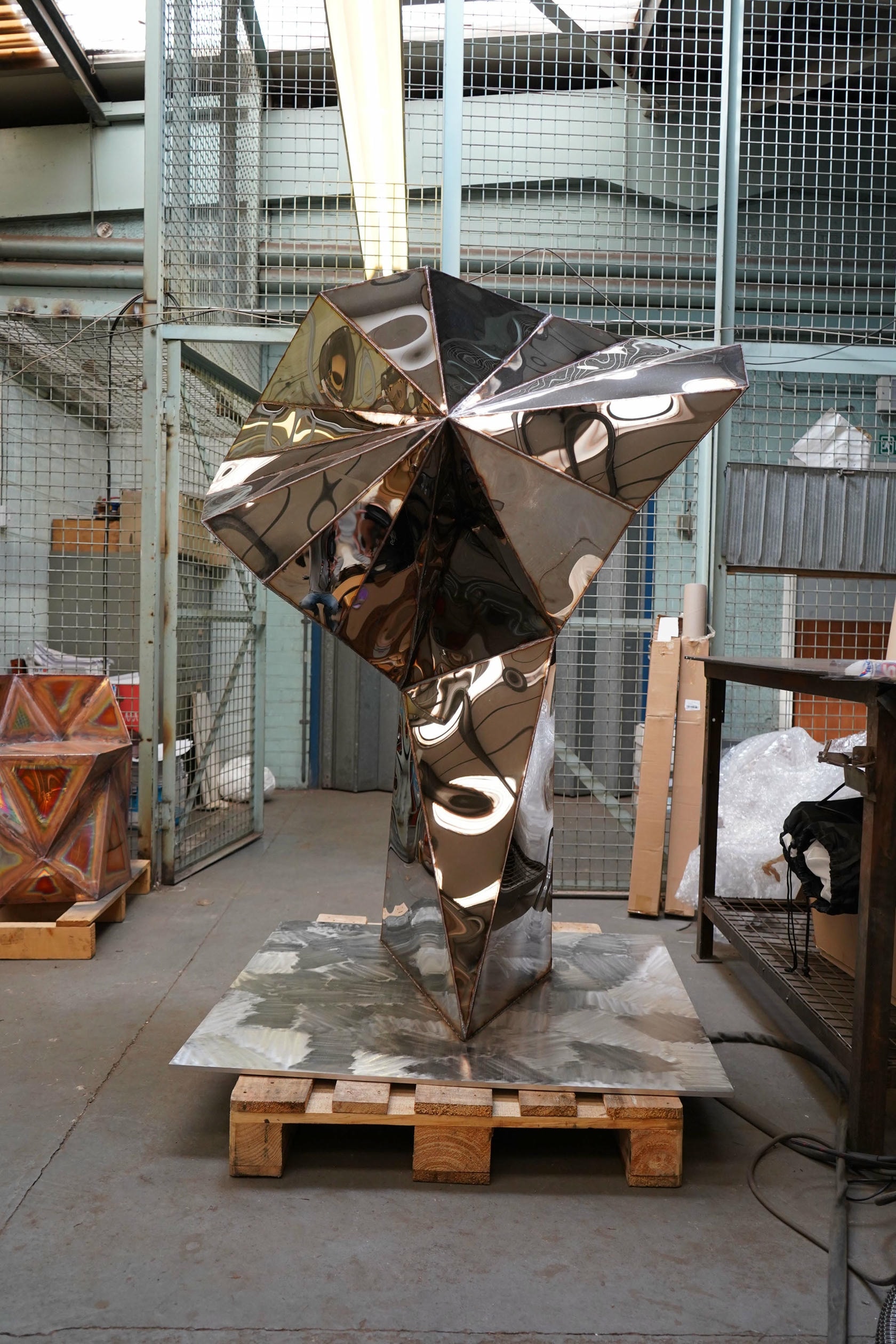 Transmission Sculpture in Welded Mirror Polished Stainless Steel by Julian Mayor 9