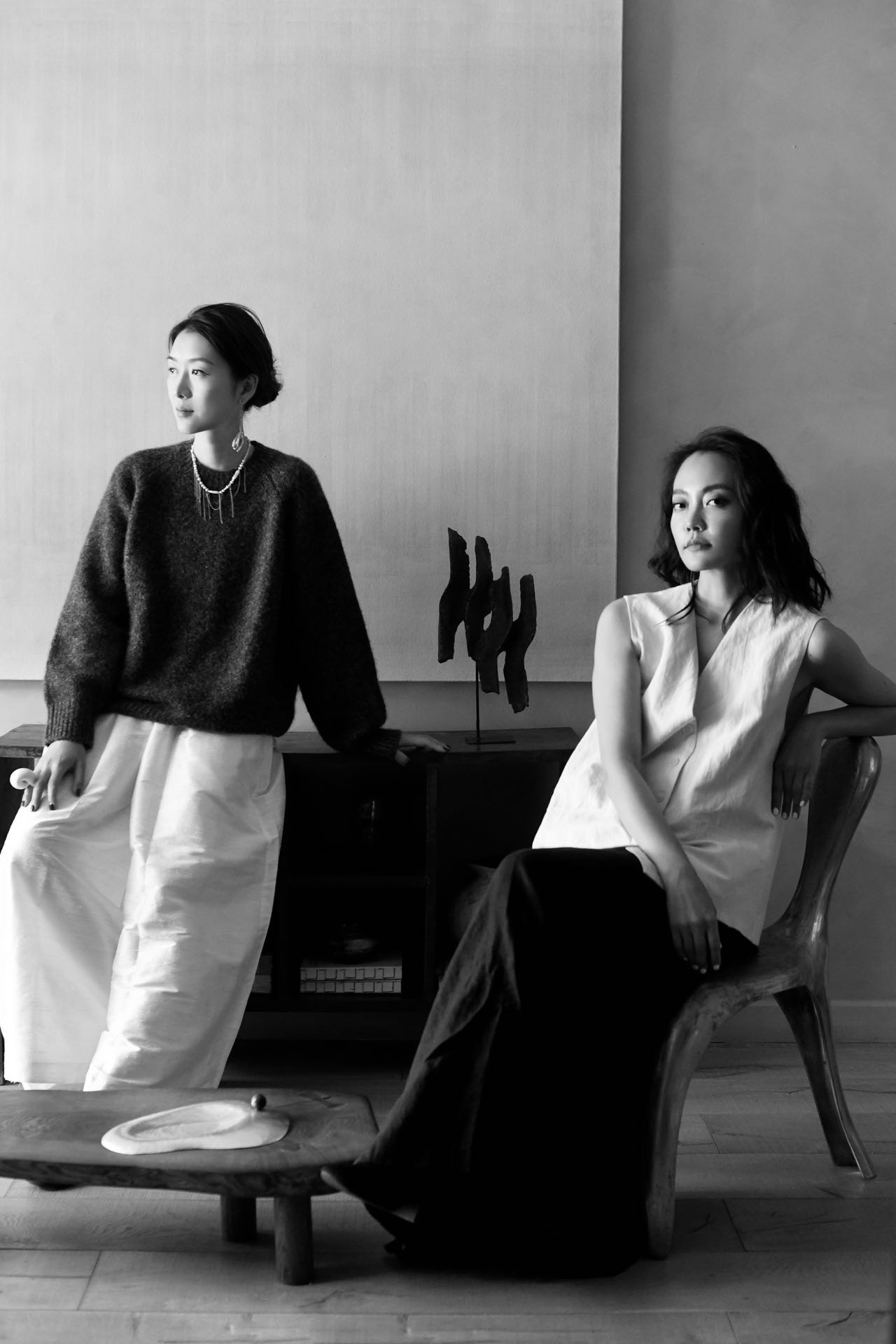 Michelle Song and Amber Pan of Studio UMA Photography courtesy of Kenneth Lam modified
