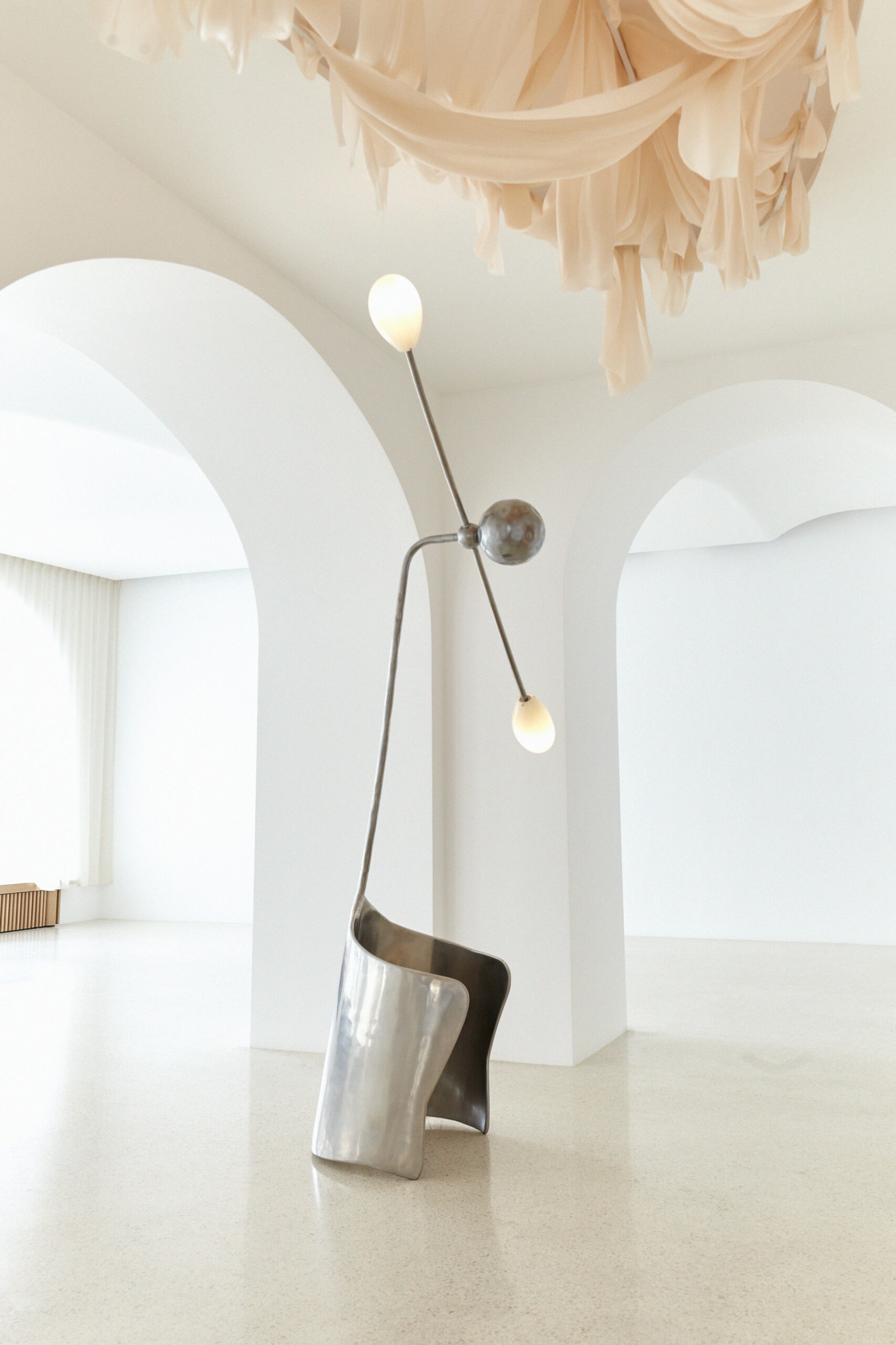Moulin Floor Lamp In Brass & Hand Blown Glass by Atelier Ellery 5