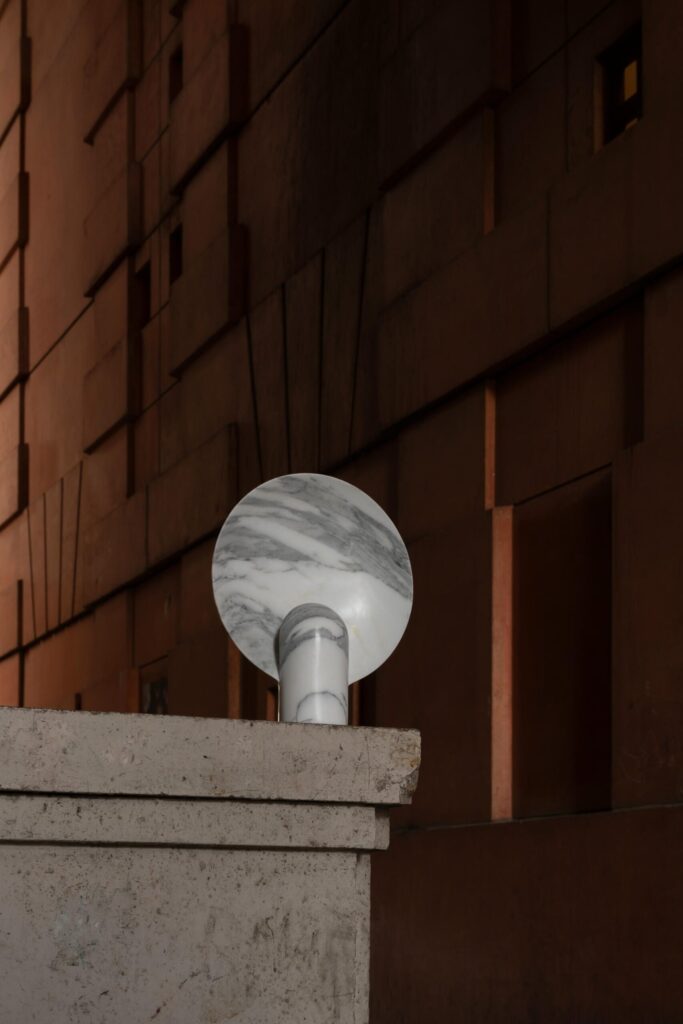 henry wilson the surface sconce galerie philia 02