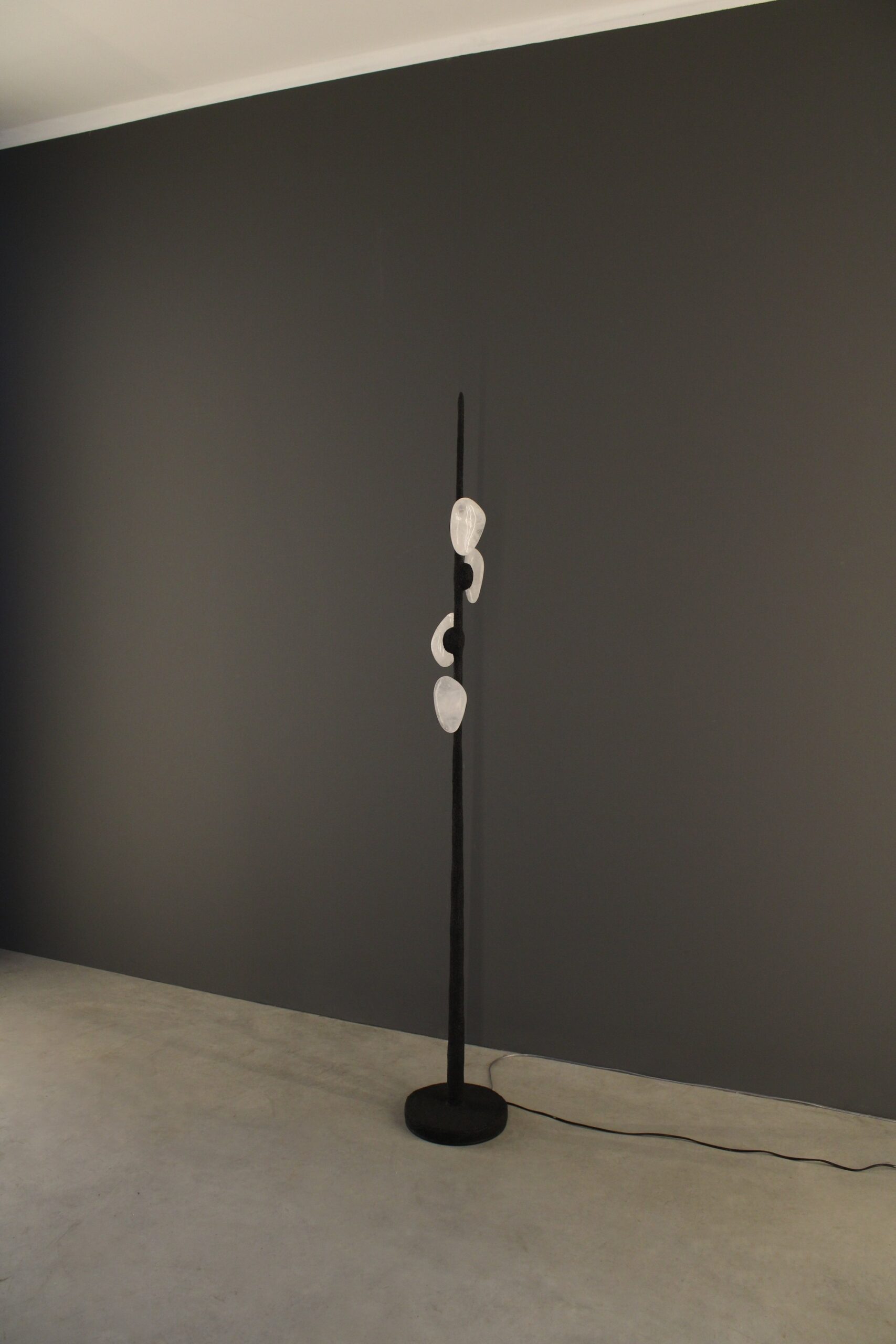 Delphi Floor Lamp by Aver 2