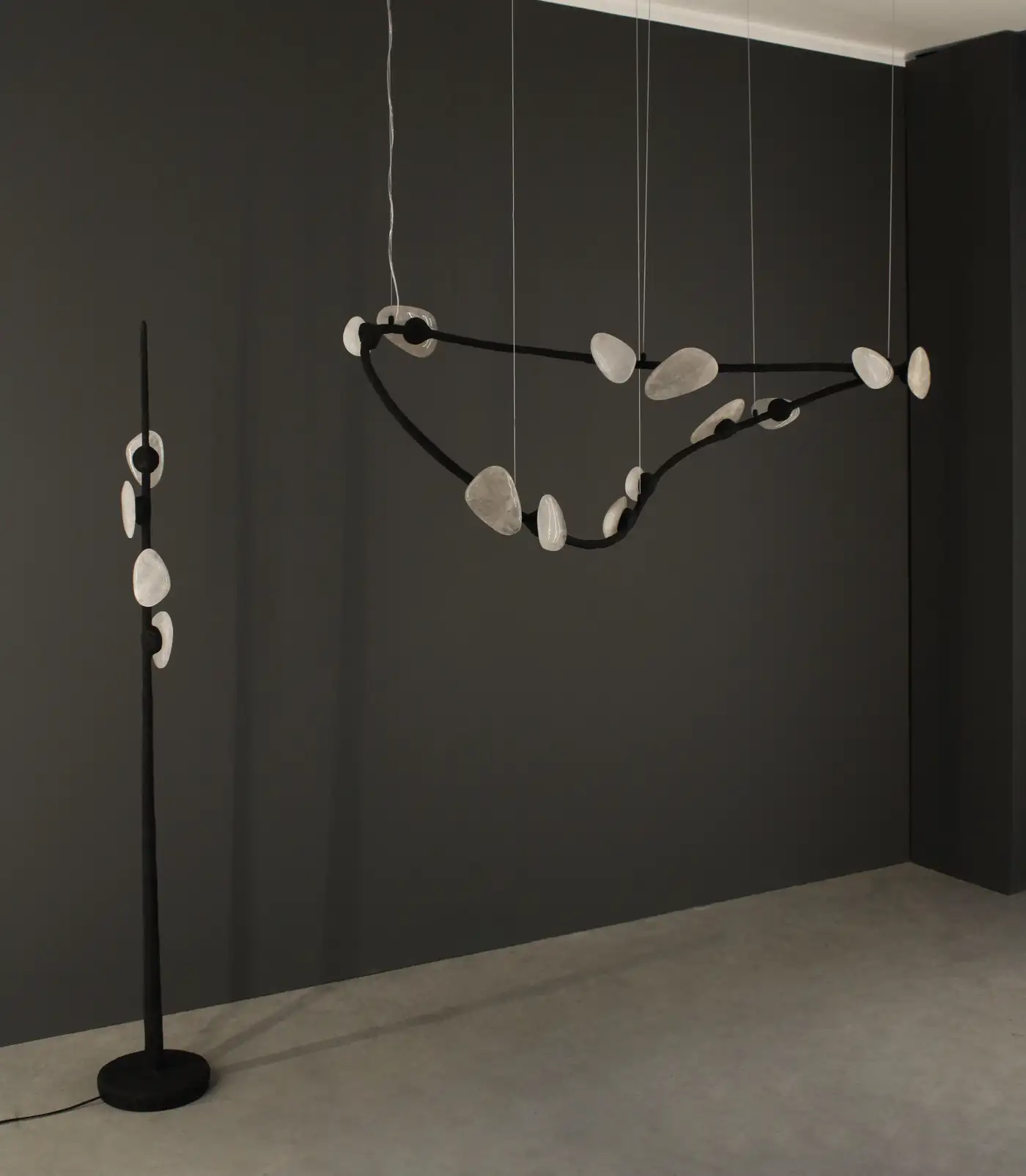 Delphi Floor Lamp by Aver 3