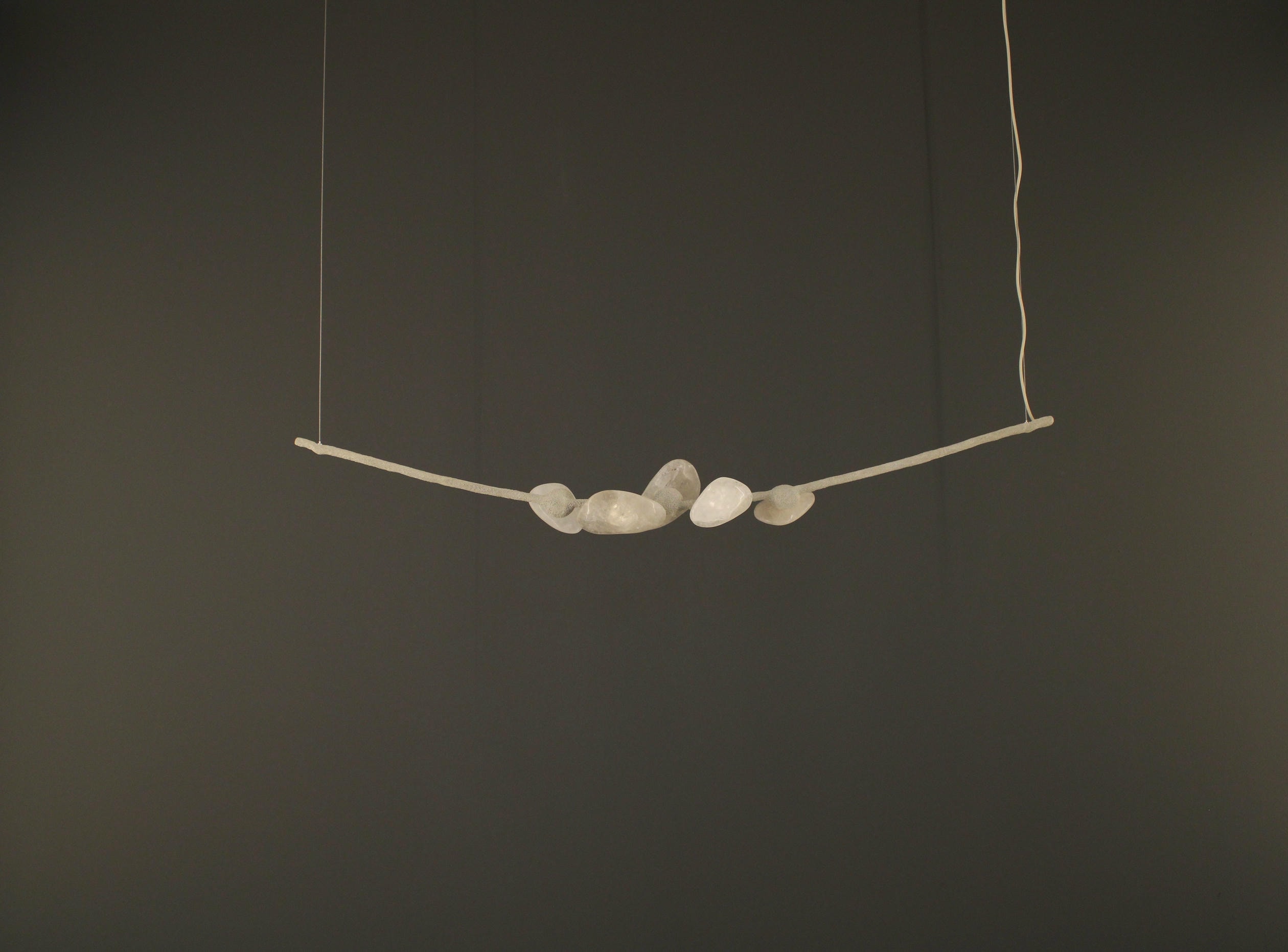 Delphi V Pendant Lamp by Aver 3