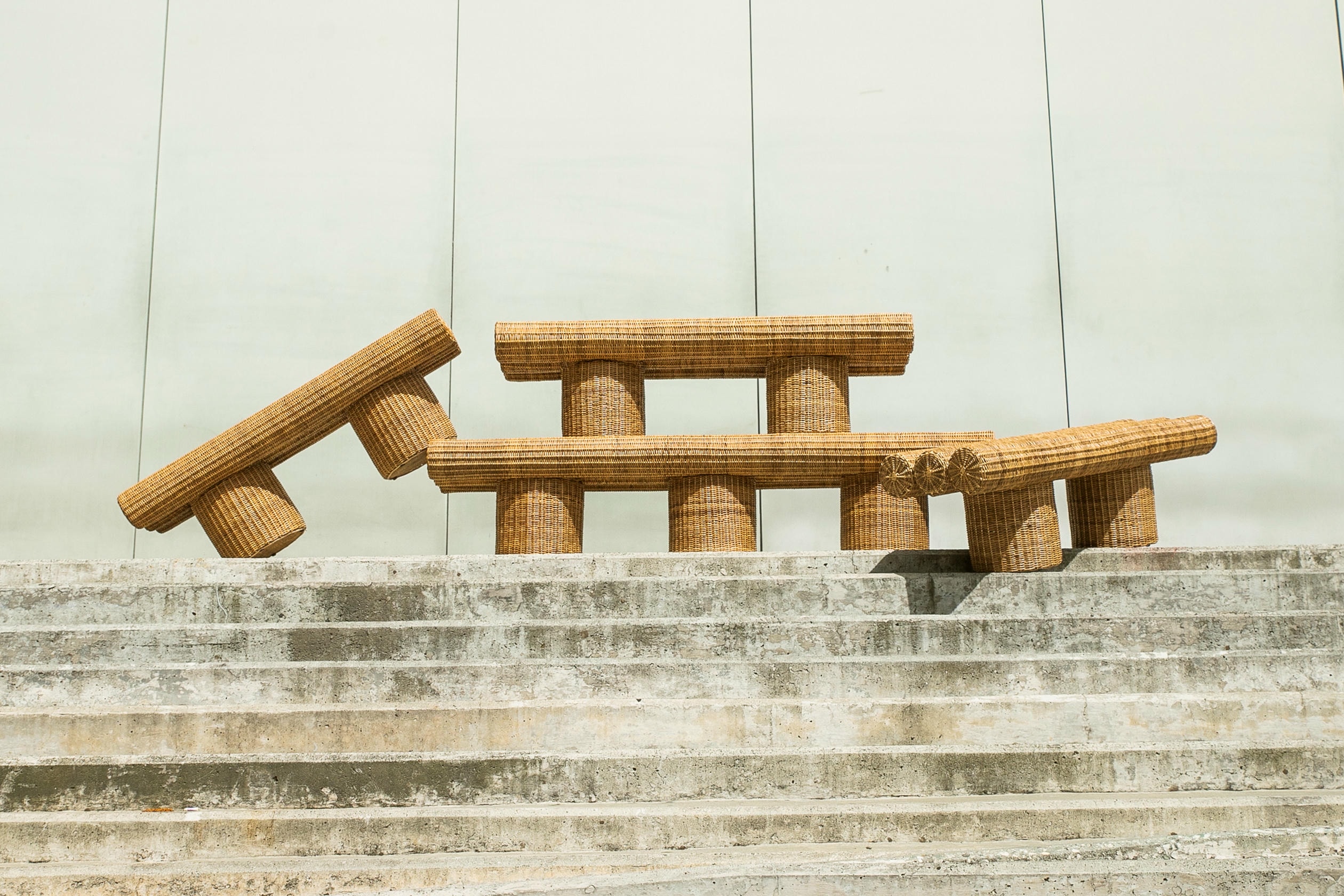 Ibuju 02 Medium Bench in Colombian Woven Yaré Natural Fiber by Fango Studio 13