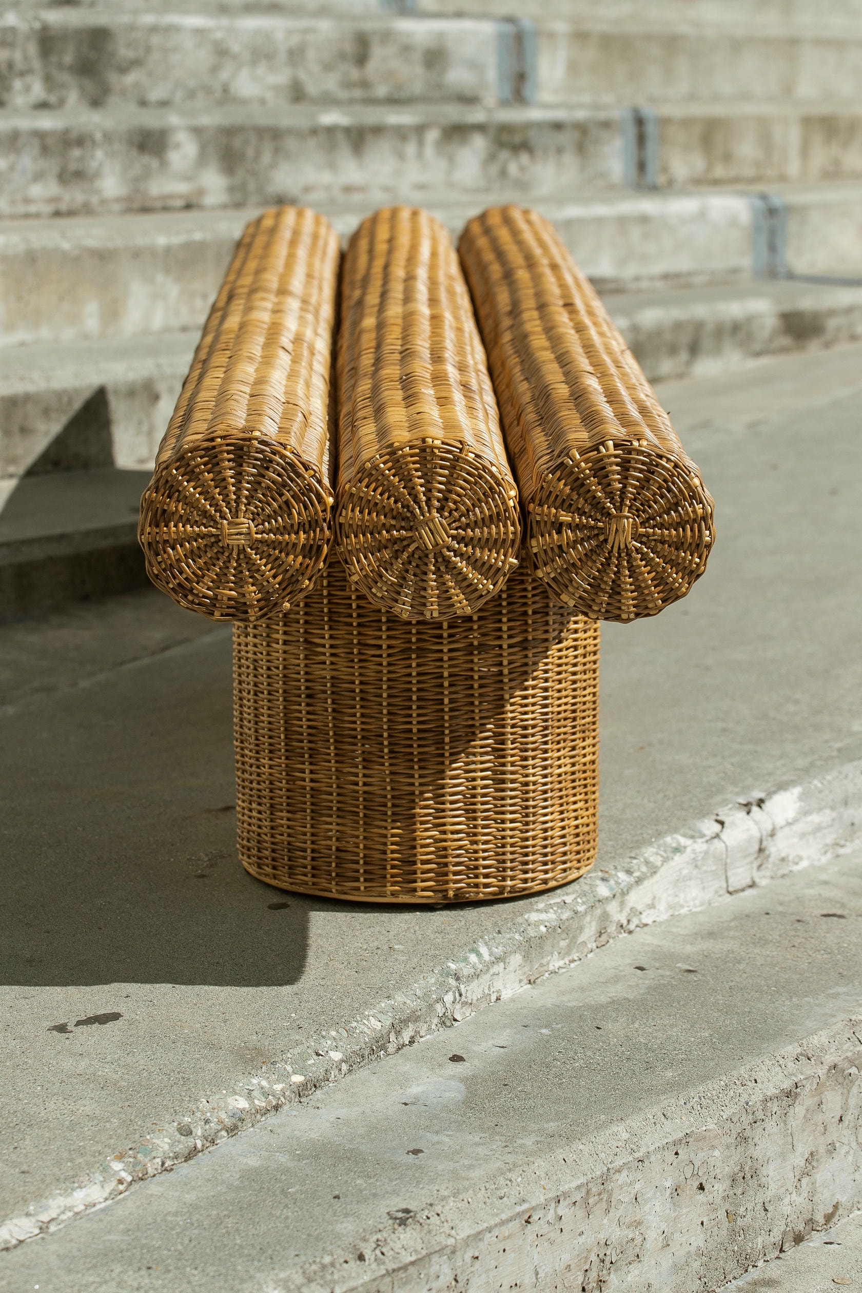 Ibuju 02 Medium Bench in Colombian Woven Yaré Natural Fiber by Fango Studio 6