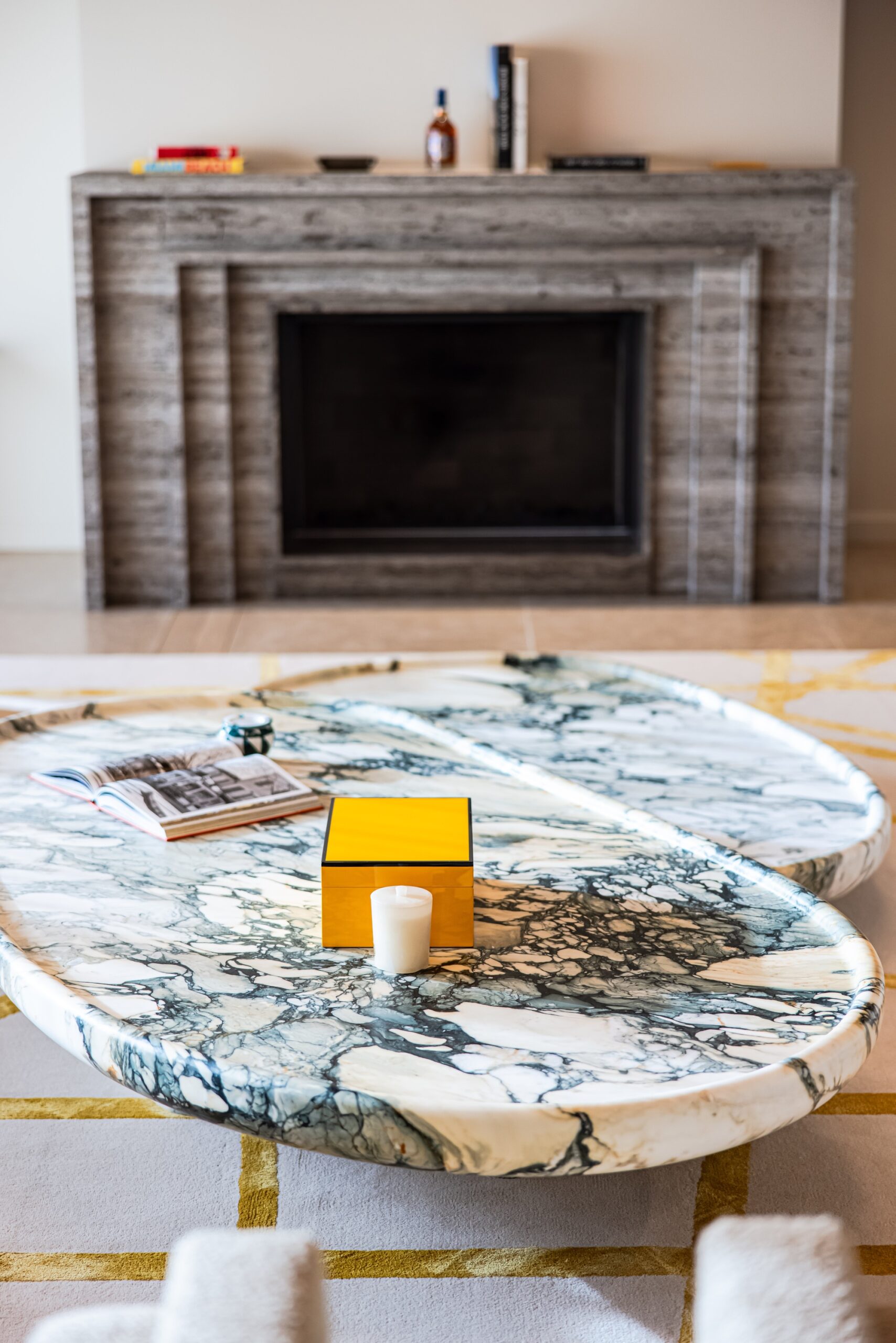 Marble Yko Low Coffee Table by KY ARCHITECTURE 5