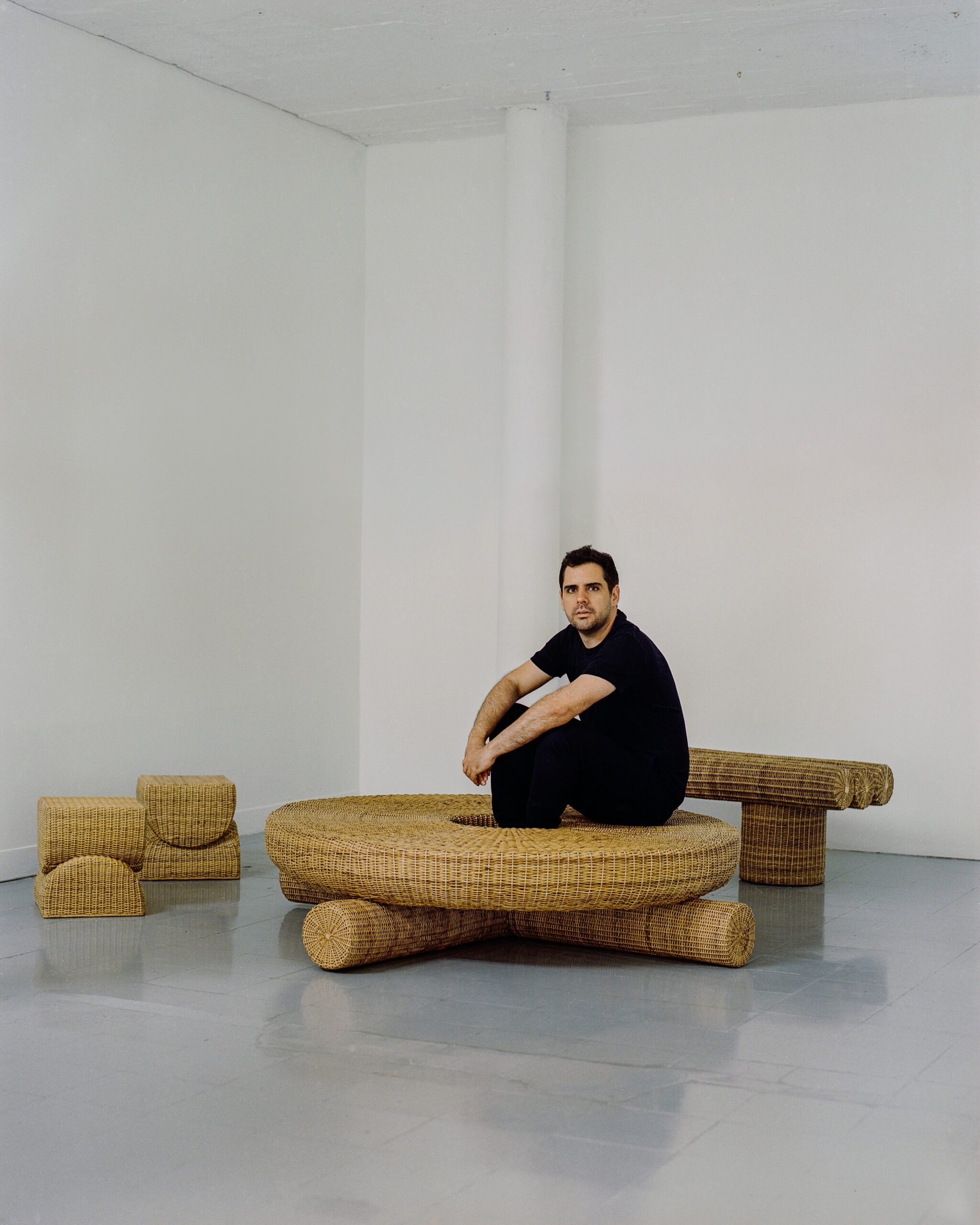 Round Low Coffee Table in Colombian Woven Yaré Natural Fiber by Fango Studio 7