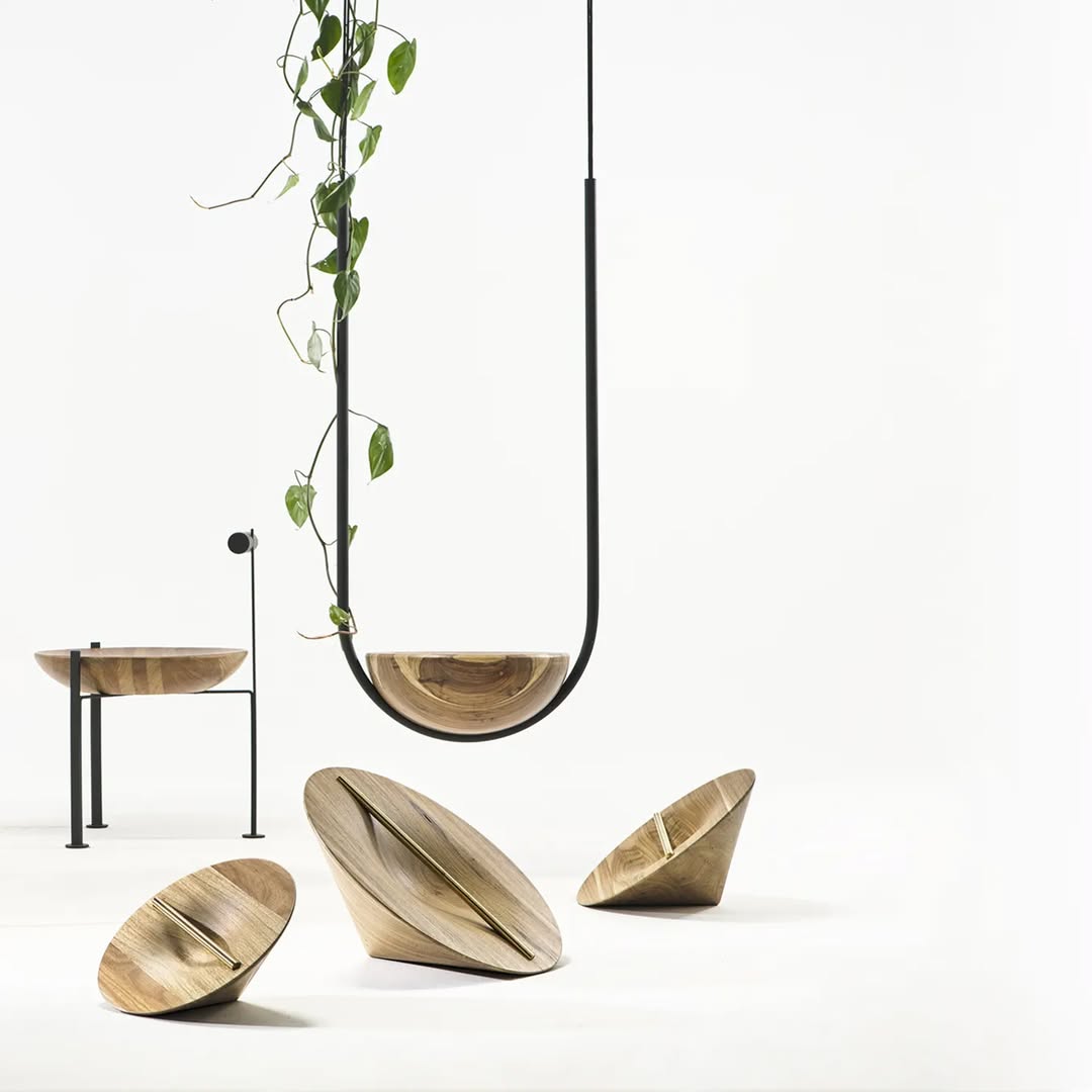 Wood, Brass and Glass Cadeira Canoa by Atelier Andre Ferri 10