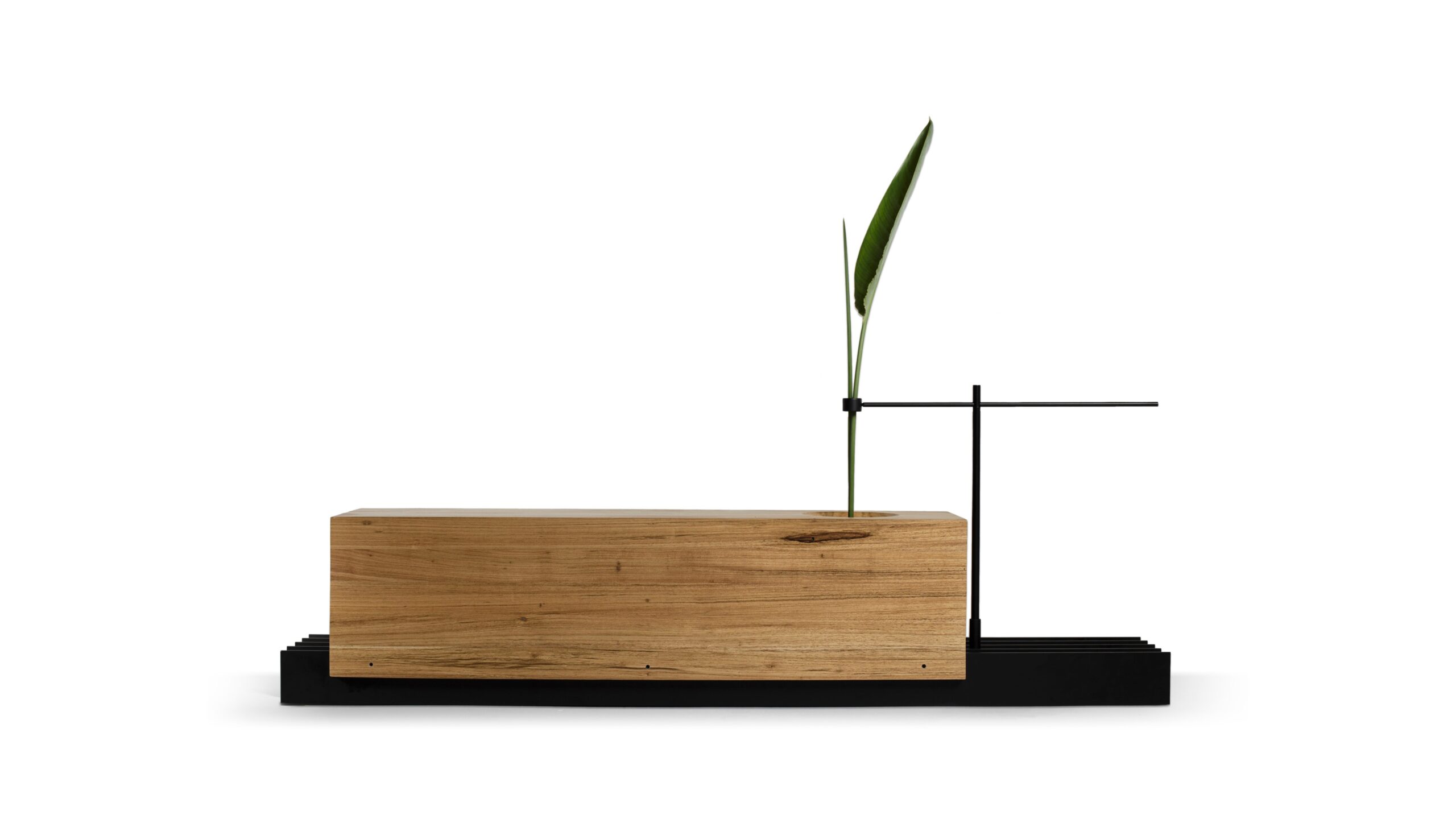 Wood and Steel Banco Alma by Atelier Andre Ferri 2