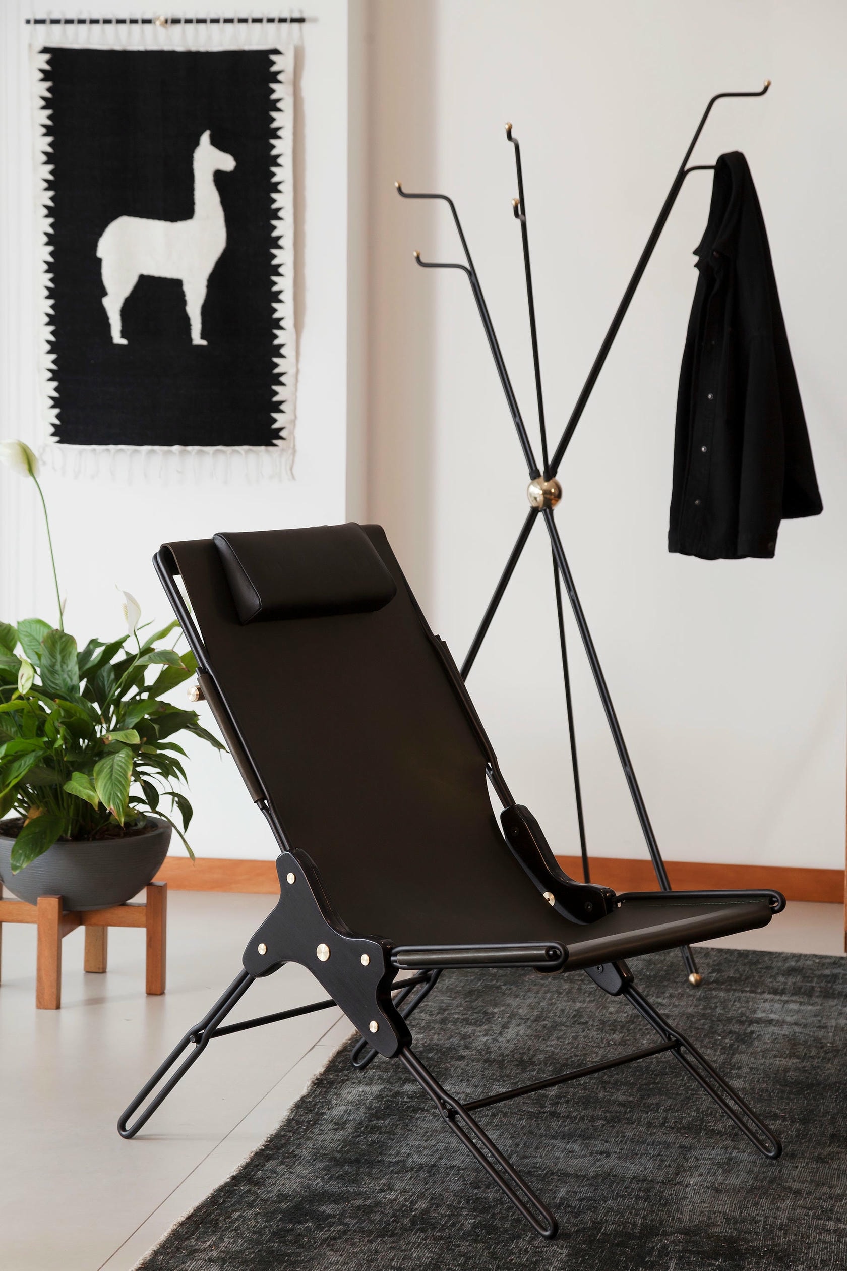 Cognac Lounge Chair by Estudio Andean 12