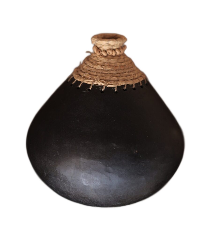 Hand Made Ceramic Yüklü Collection Vase by İpek Afacan 1