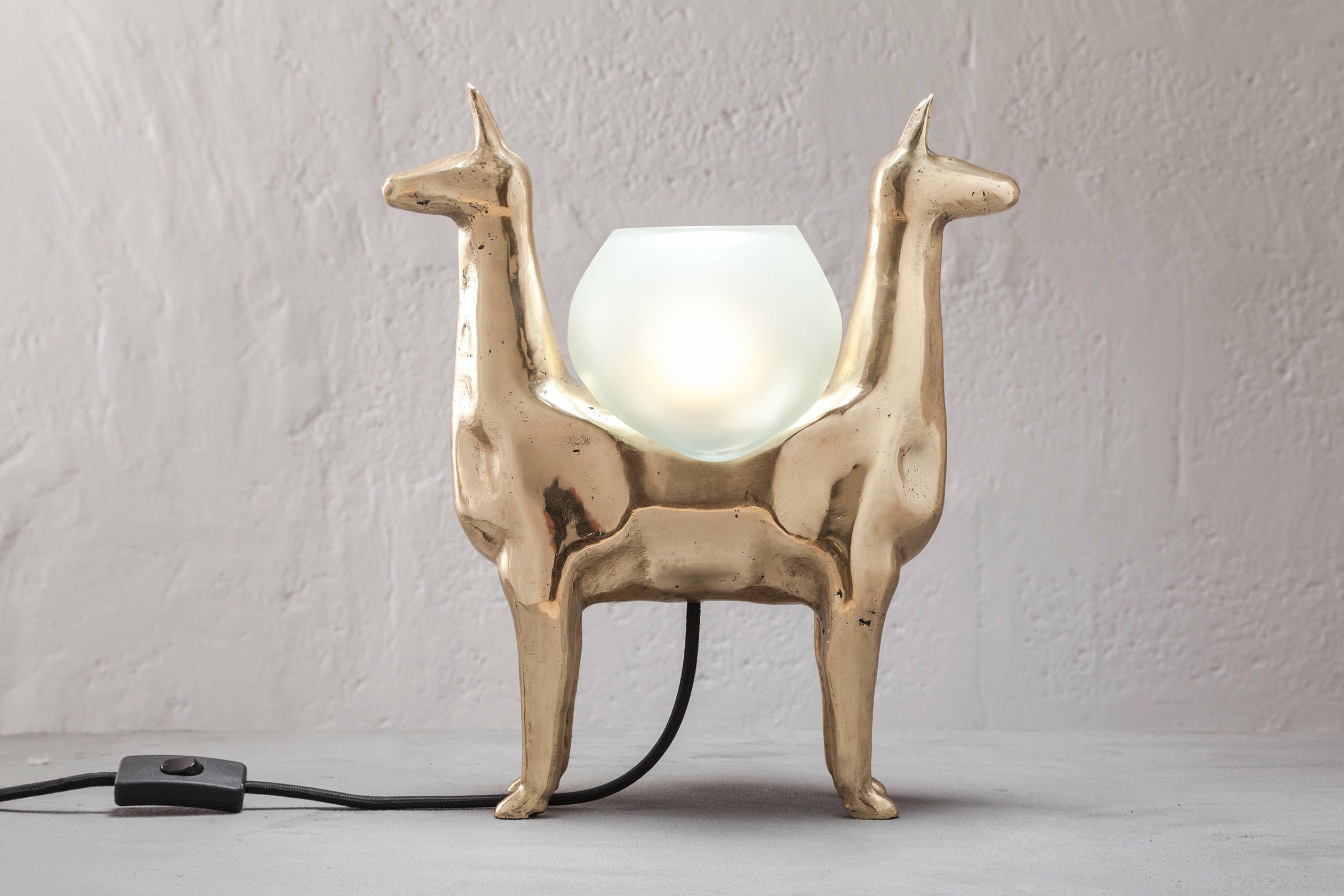 Llamas Decorative Table Lamp in Polished Bronze & Glass by Estudio Andean 7