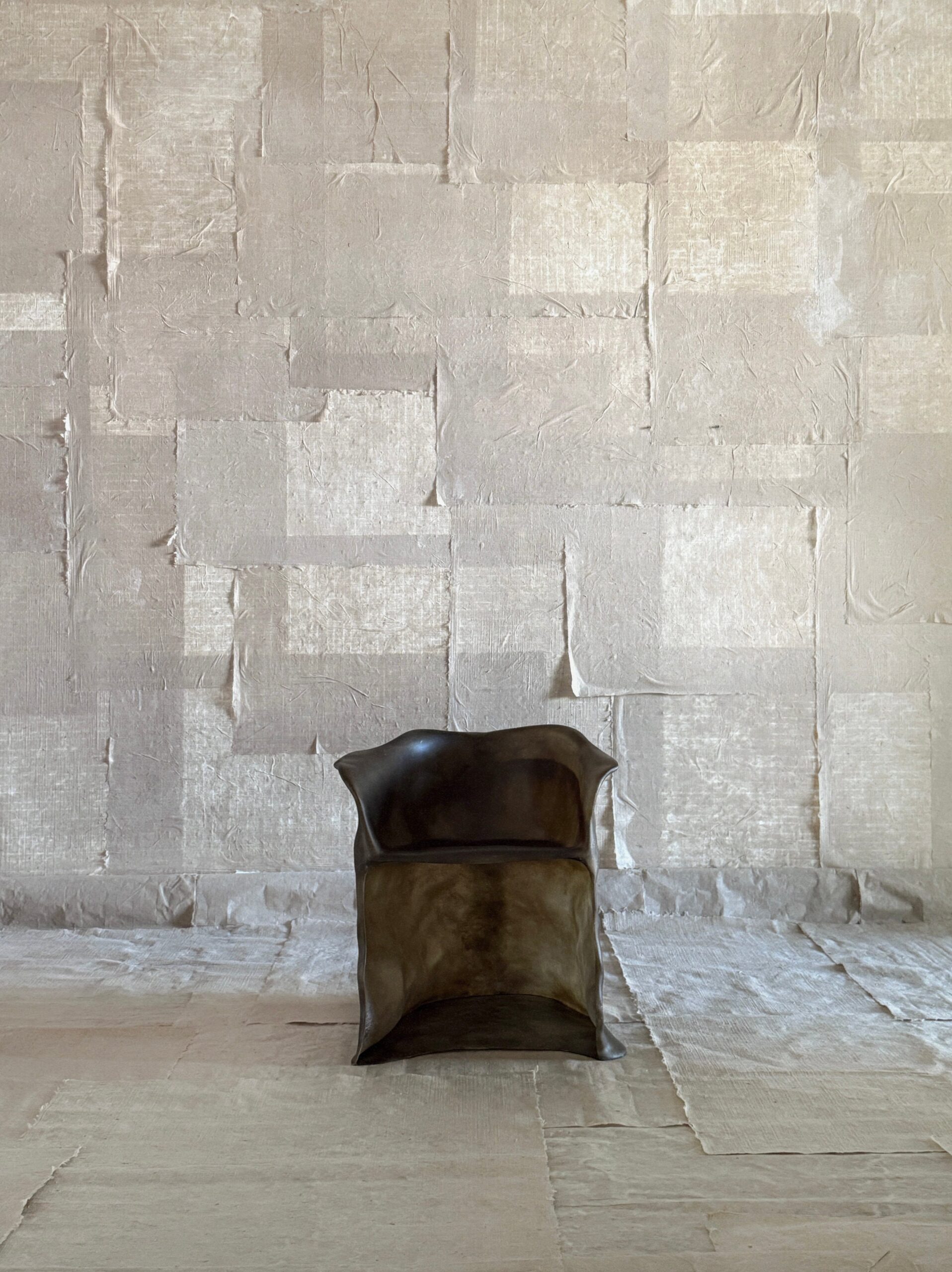 Moss Brown Formless Fiberglass Chair by kar 3