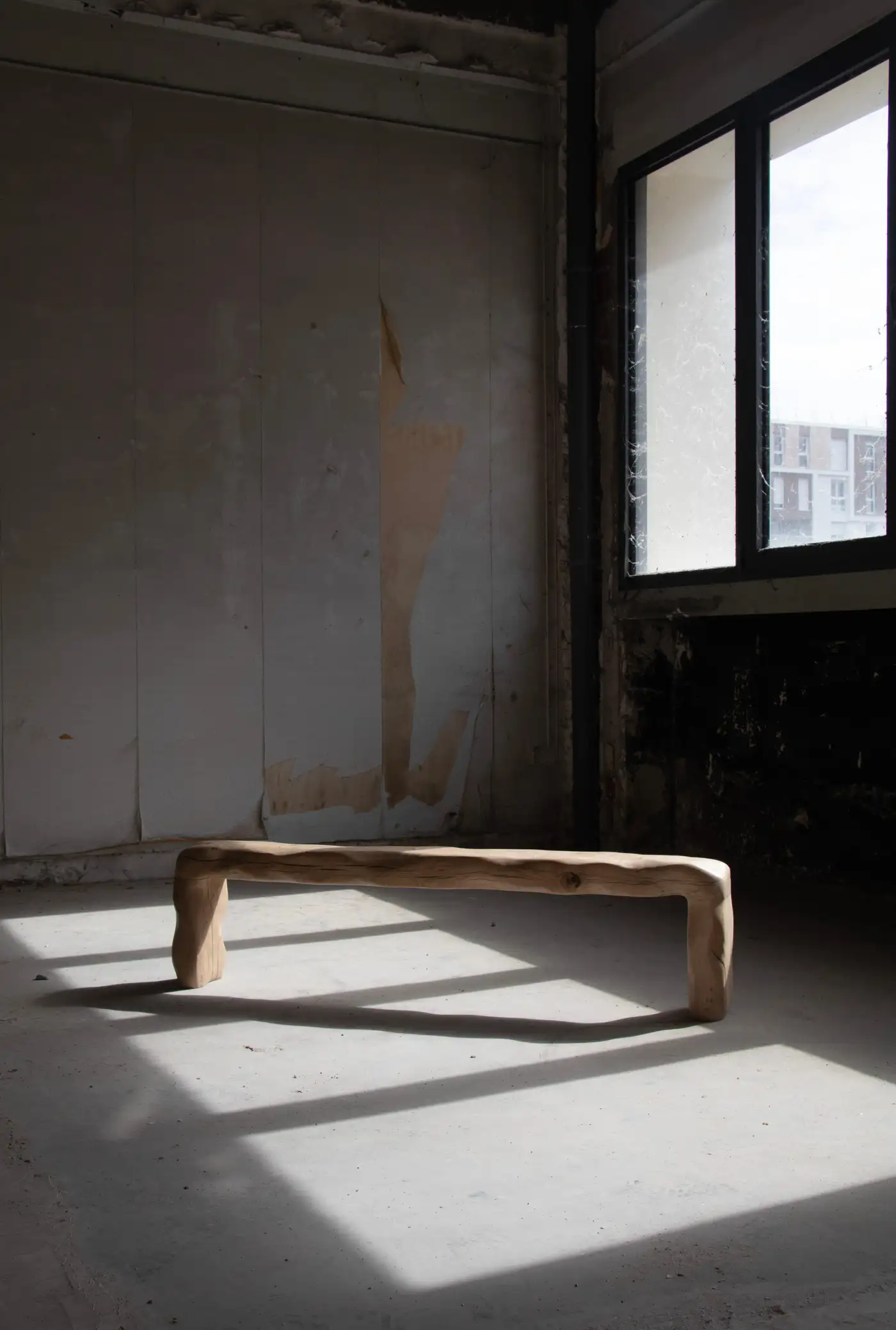 Naia Bench in Hand Carved Varnished French Oak by Alice Lahana Studio 11