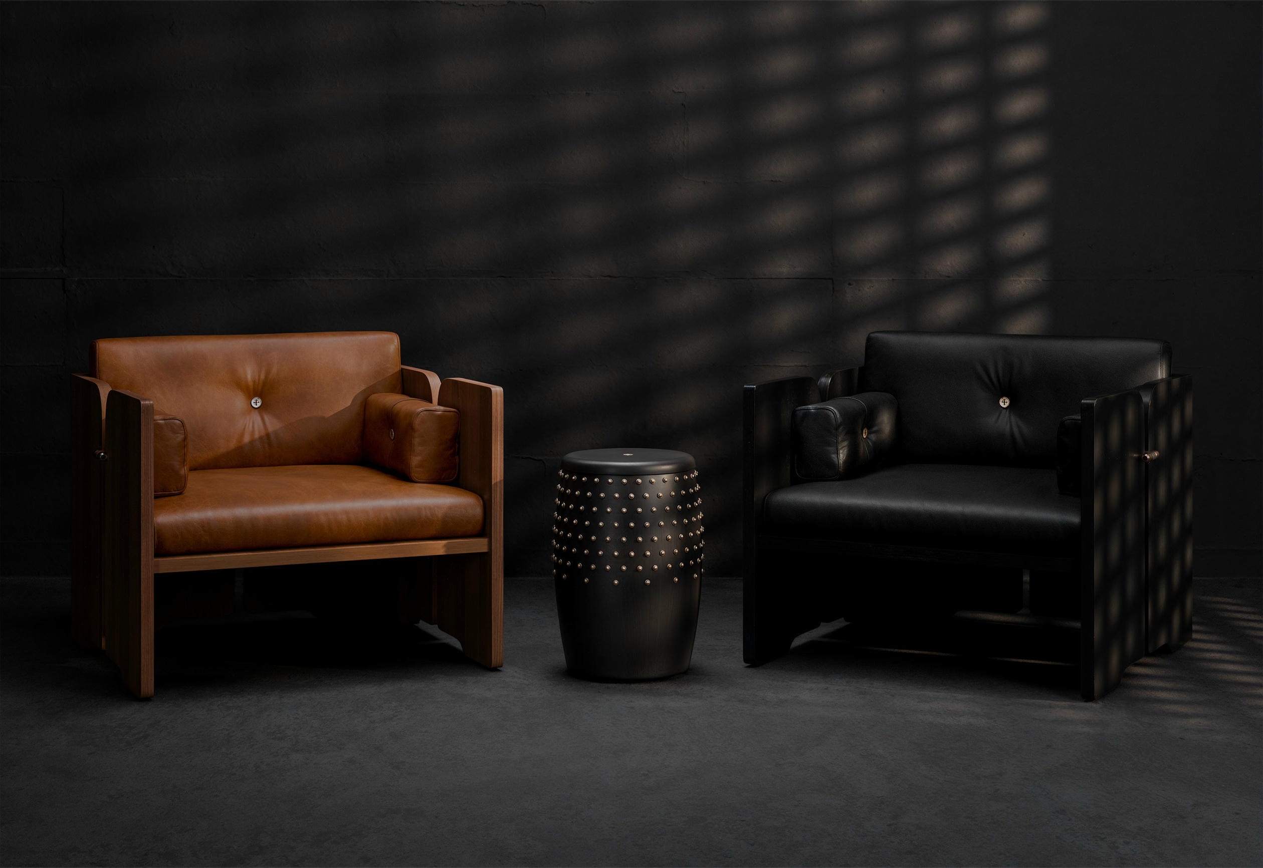 Perfidia 3 Lounge Chair in Natural Leather, Wood & Steel by Estudio Andean 6