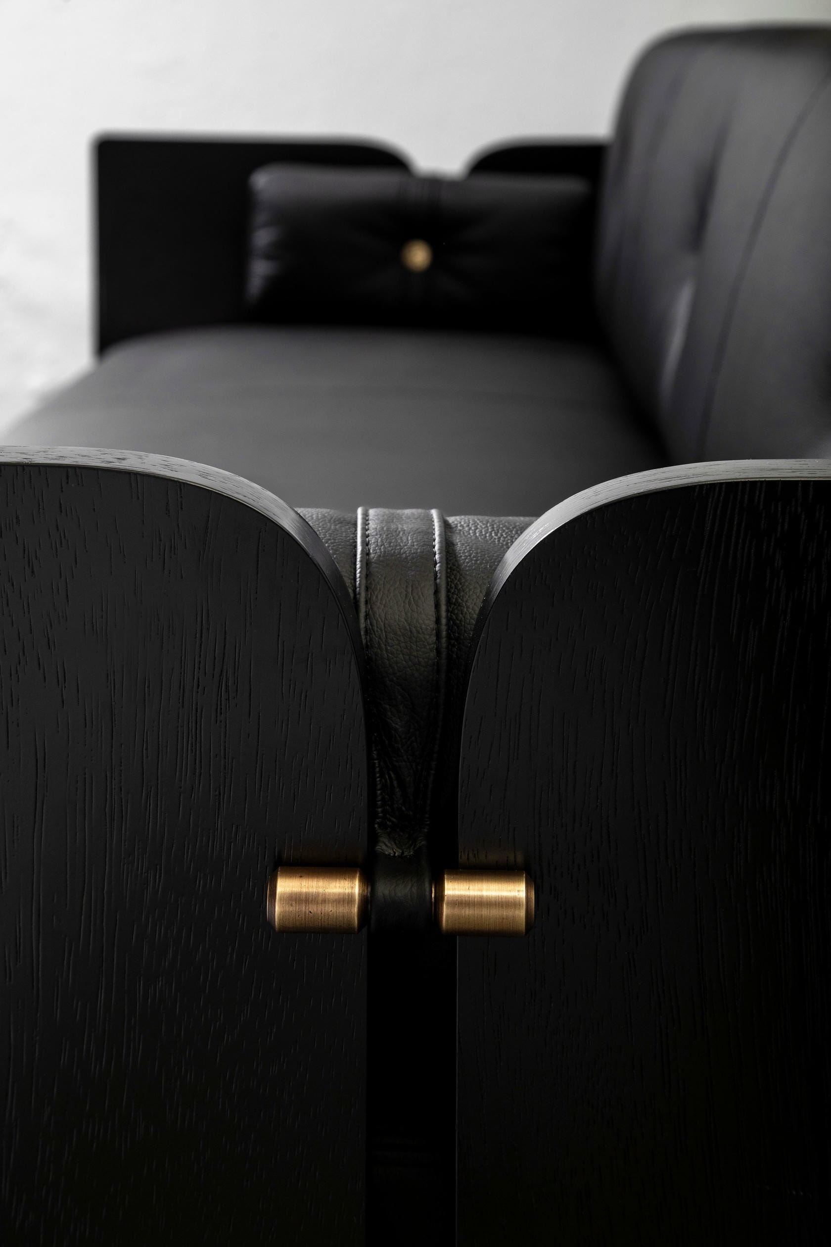 Perfidia 3 Seater Sofa in Ébano Wood, Leather & Aged Brass by Estudio Andean 10