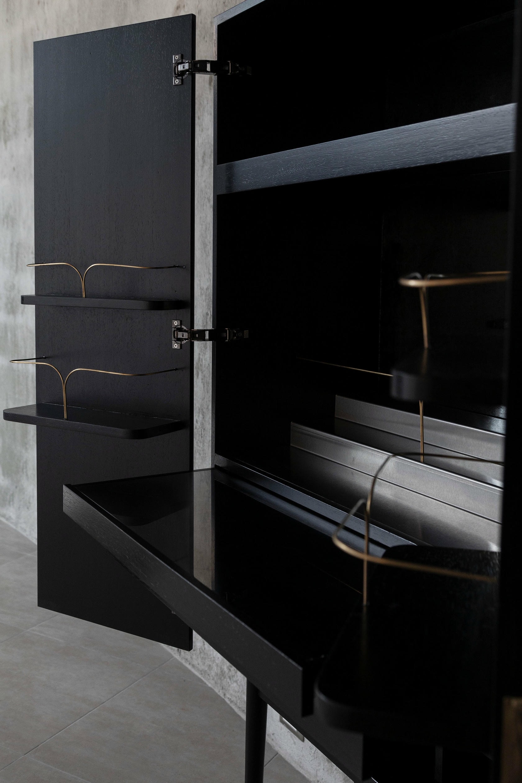 Perfidia Bar Cabinet in Solid Wood with Cast Bronze Details by Estudio Andean 5