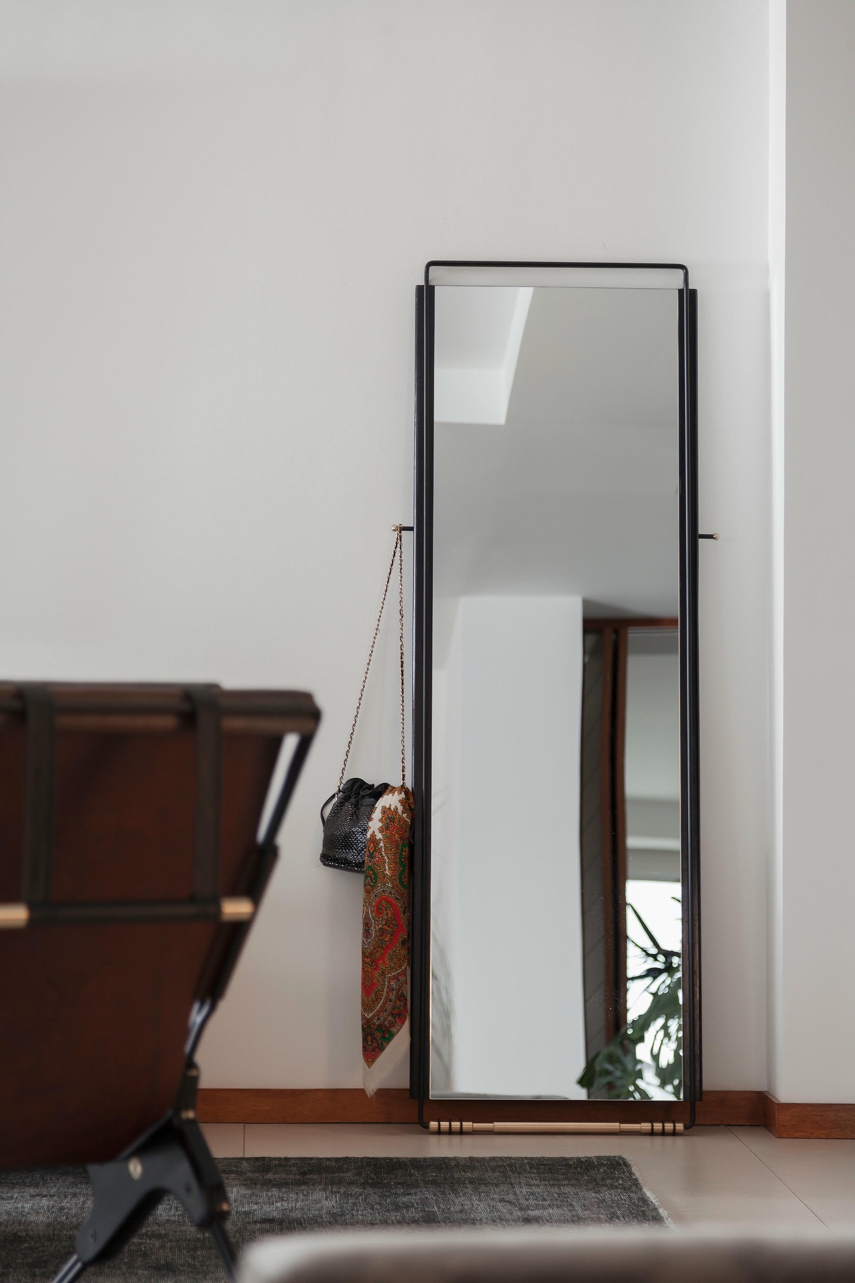 Sitiera Floor Mirror in Solid Wood, Aged Bronze & Aged Mirror by Estudio Andean 11