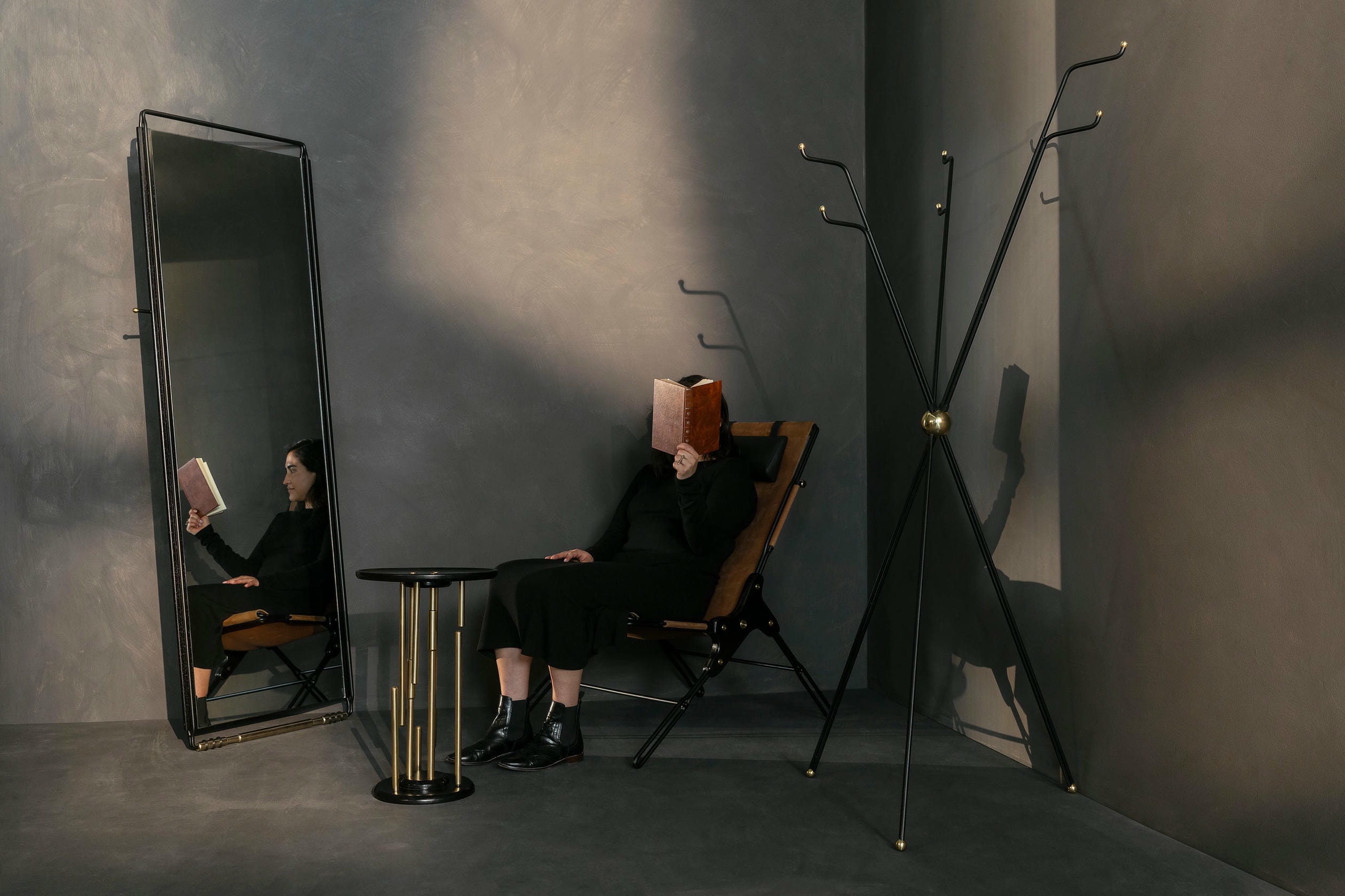 Sitiera Floor Mirror in Solid Wood, Aged Bronze & Aged Mirror by Estudio Andean 13
