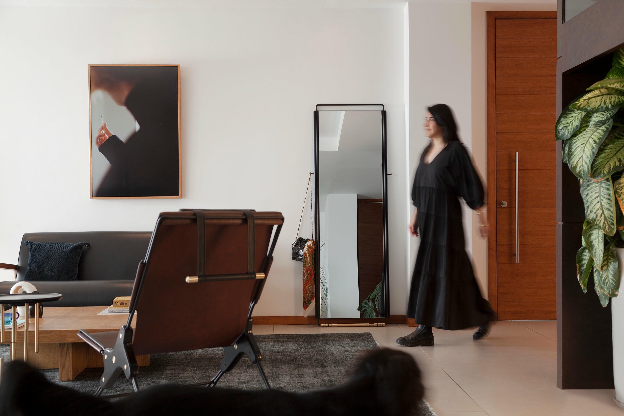 Sitiera Floor Mirror in Solid Wood, Aged Bronze & Aged Mirror by Estudio Andean 14