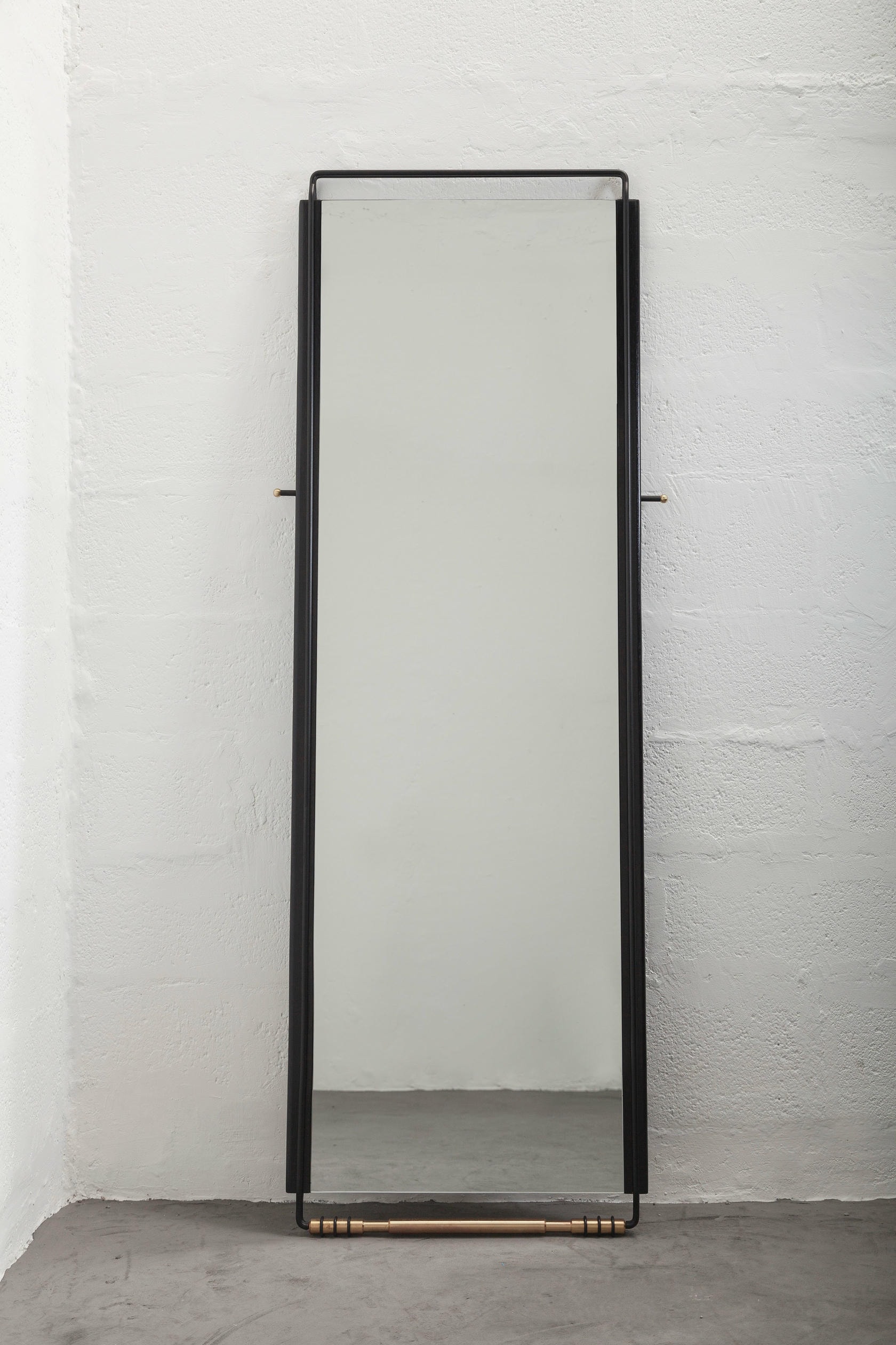 Sitiera Floor Mirror in Solid Wood, Aged Bronze & Aged Mirror by Estudio Andean 2