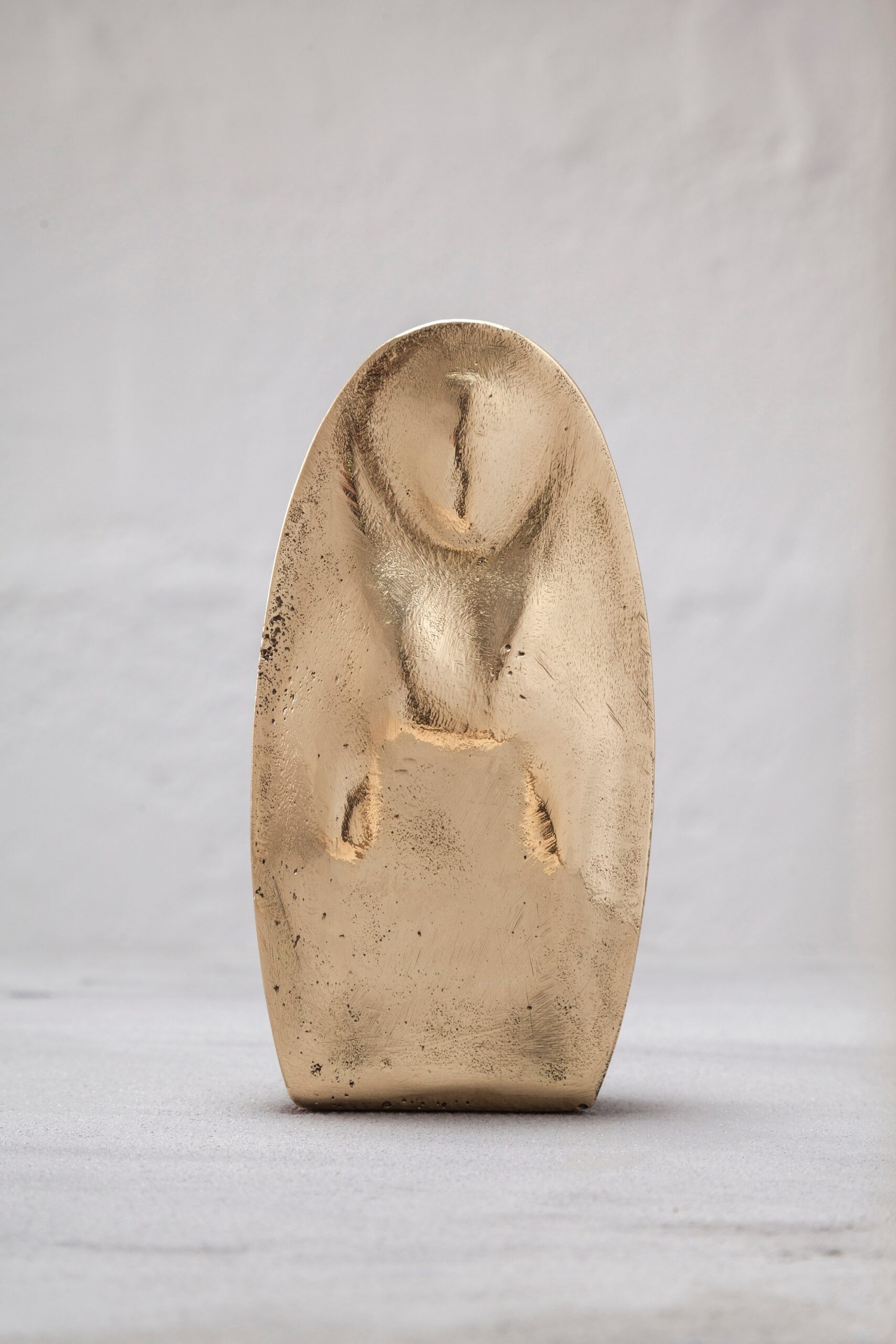 Valdivia Virgin Sculpture in Polished Cast Bronze by Estudio Andean 4